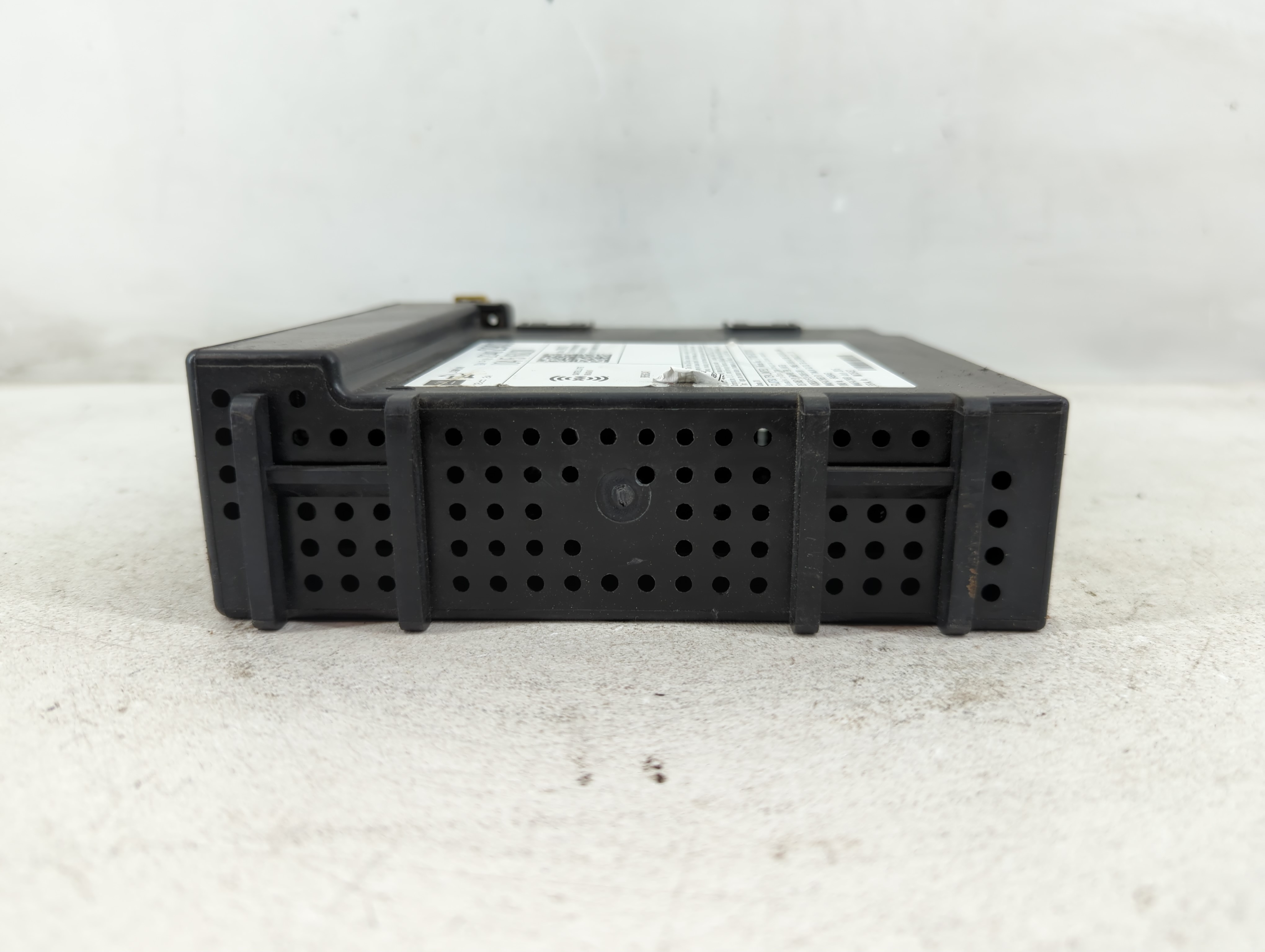 Picture of Gmc Yukon Xl 1500 Am Fm Cd Player Radio Receiver 1082015