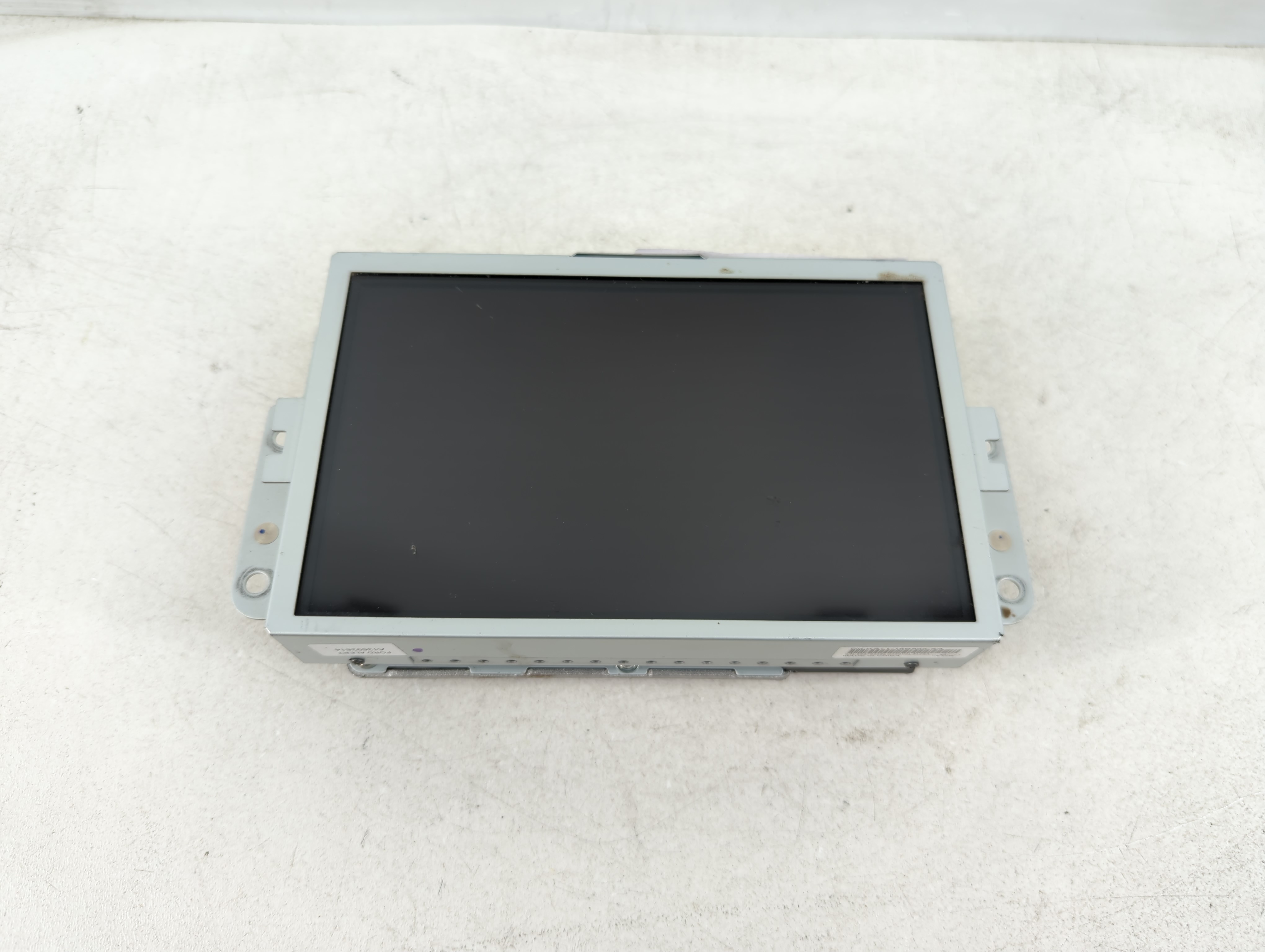 2017-2020 Ford Fusion Information Display Screen 1082037 - Oemusedautoparts1.com