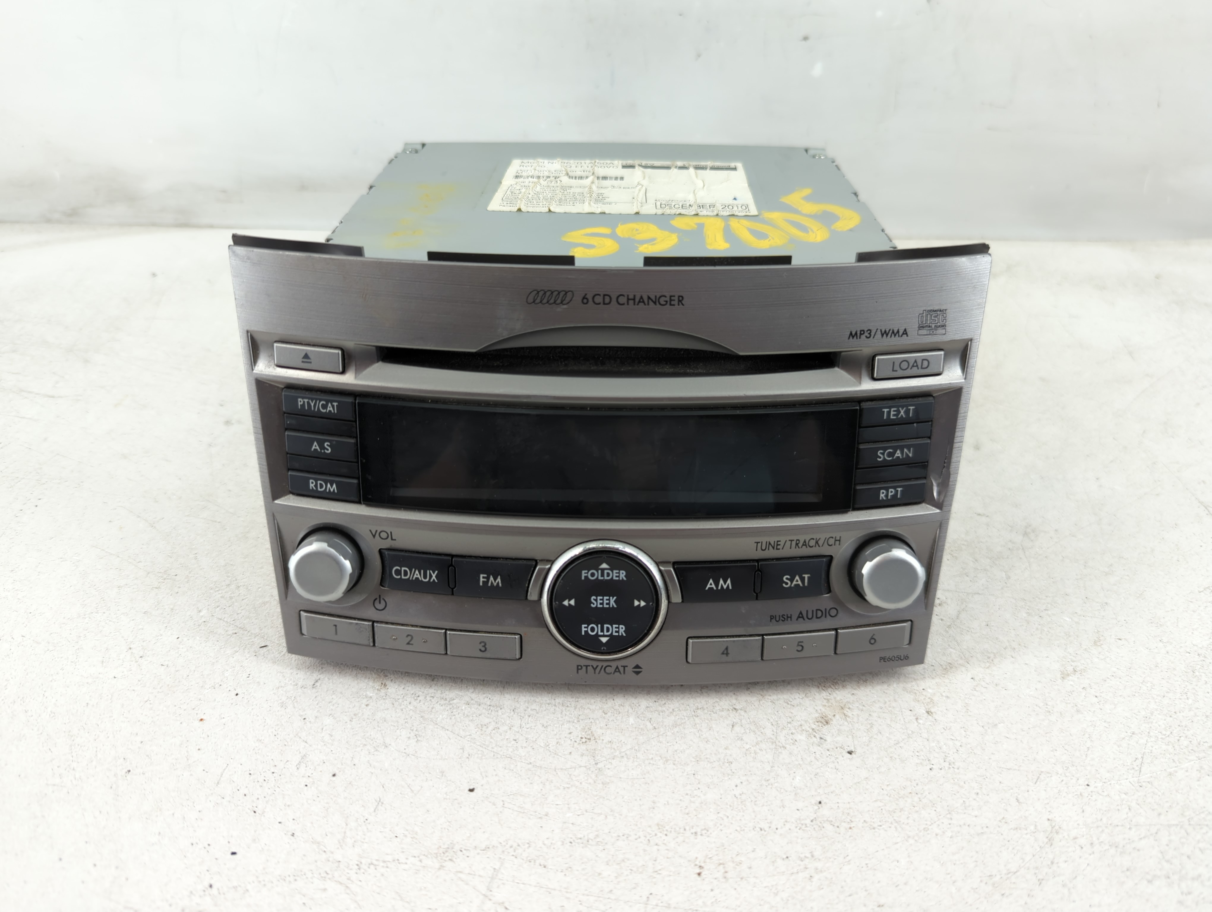 2010-2012 Subaru Legacy Am Fm Cd Player Radio Receiver 1082049 - Oemusedautoparts1.com