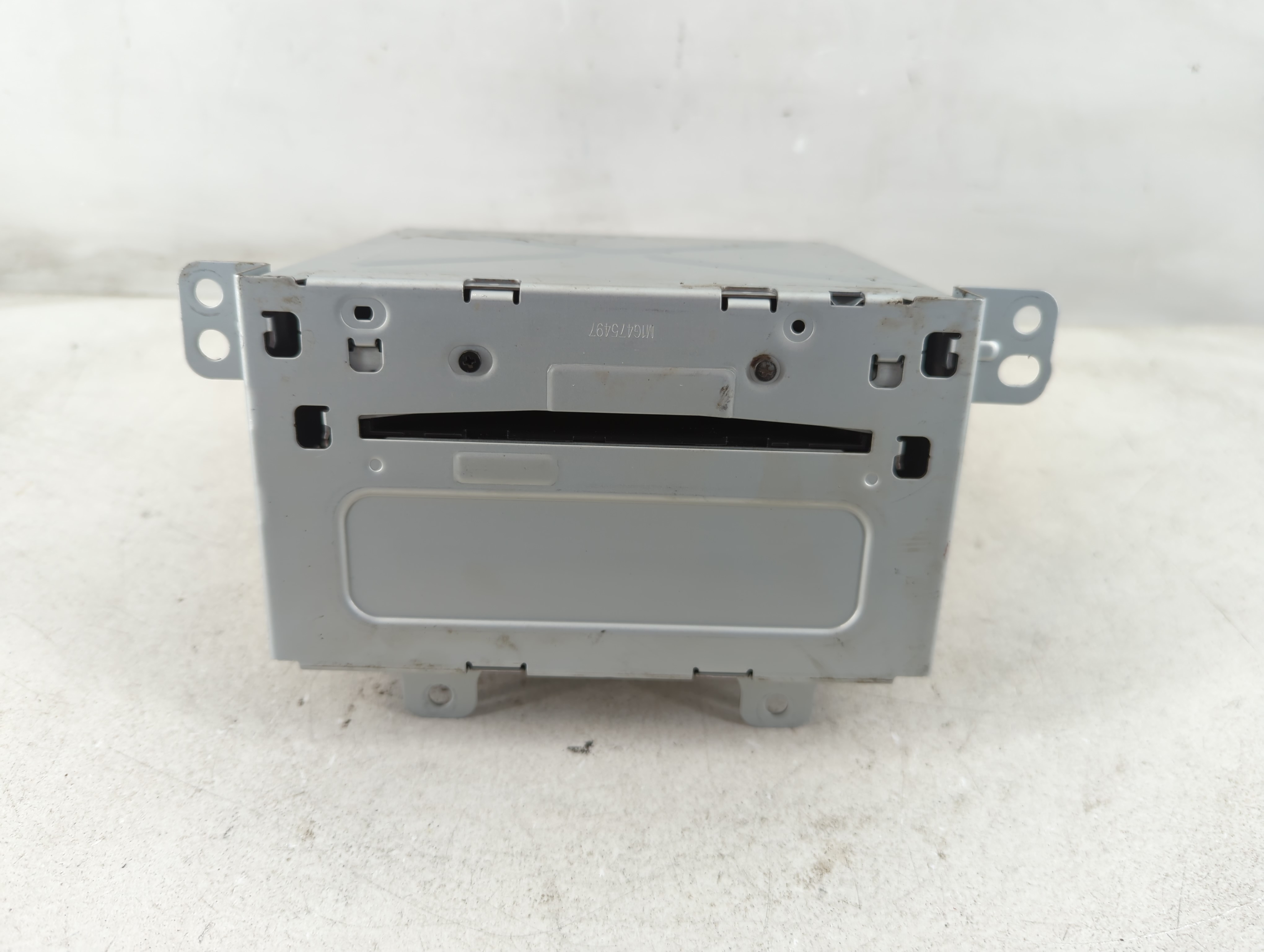 2011-2012 Buick Regal Am Fm Cd Player Radio Receiver 1082060 - Oemusedautoparts1.com