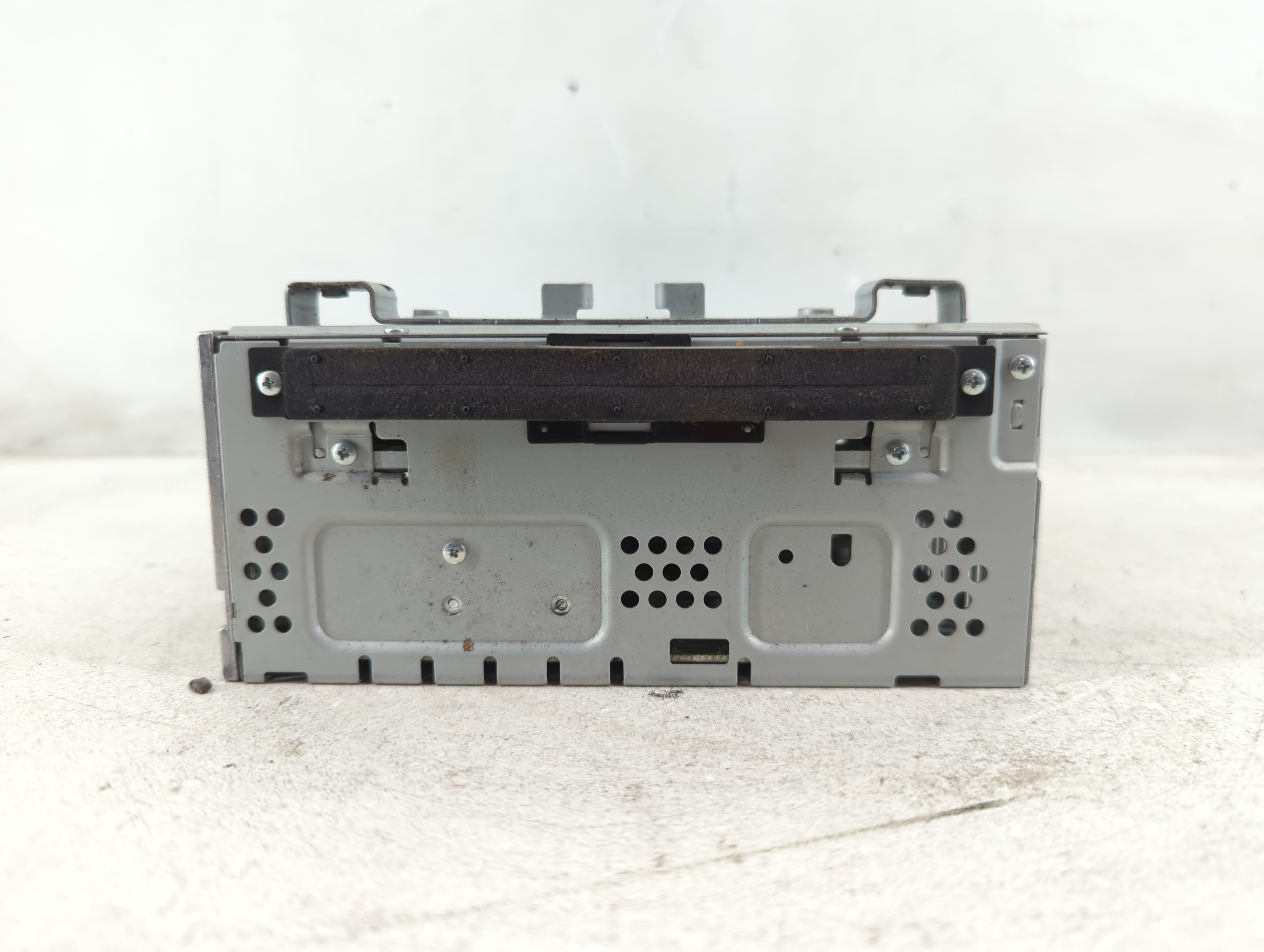 2013-2015 Ford Escape Am Fm Cd Player Radio Receiver 1082077 - Oemusedautoparts1.com