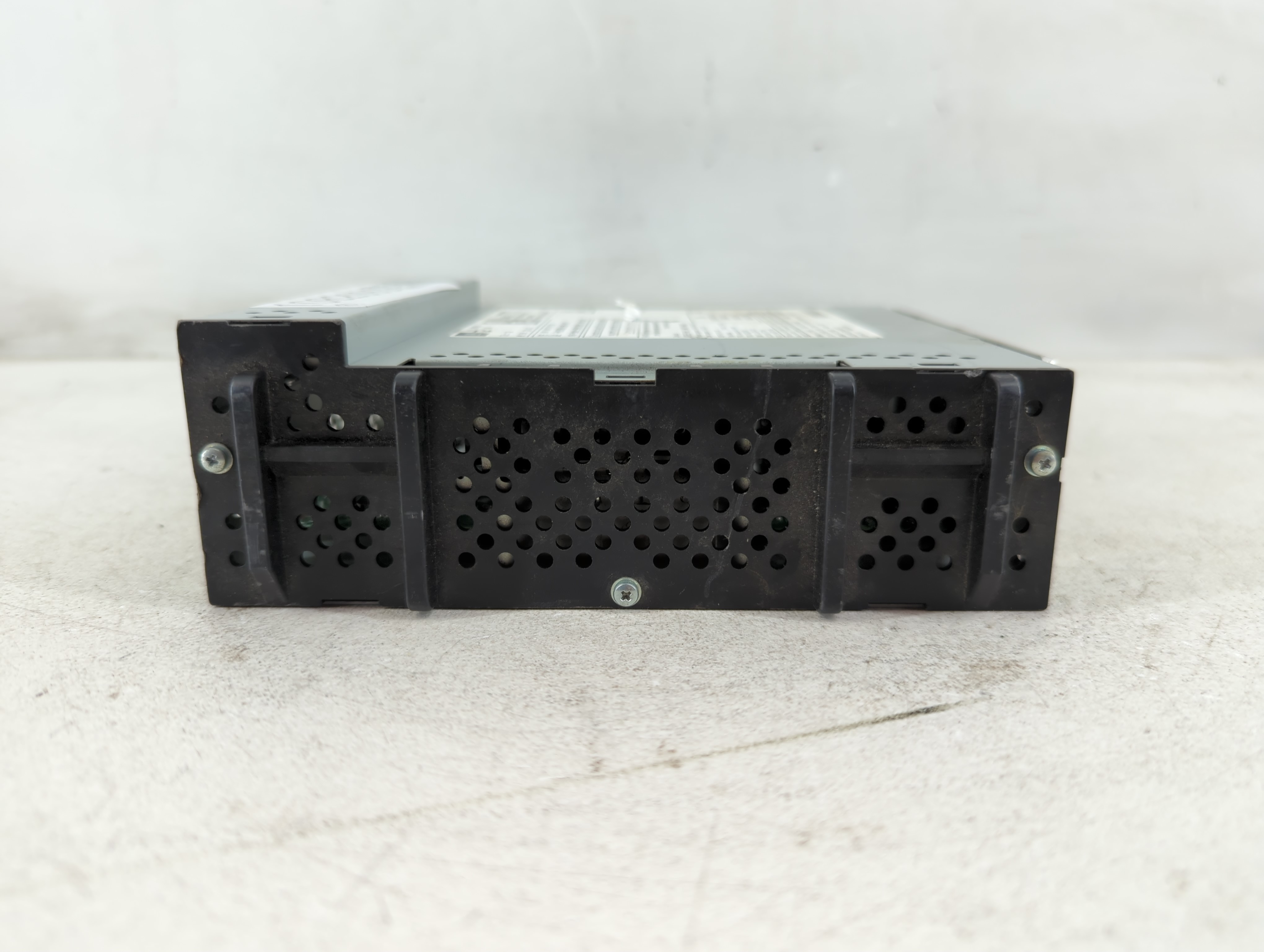 Gmc Terrain Am Fm Cd Player Radio Receiver 1082093 - Oemusedautoparts1.com