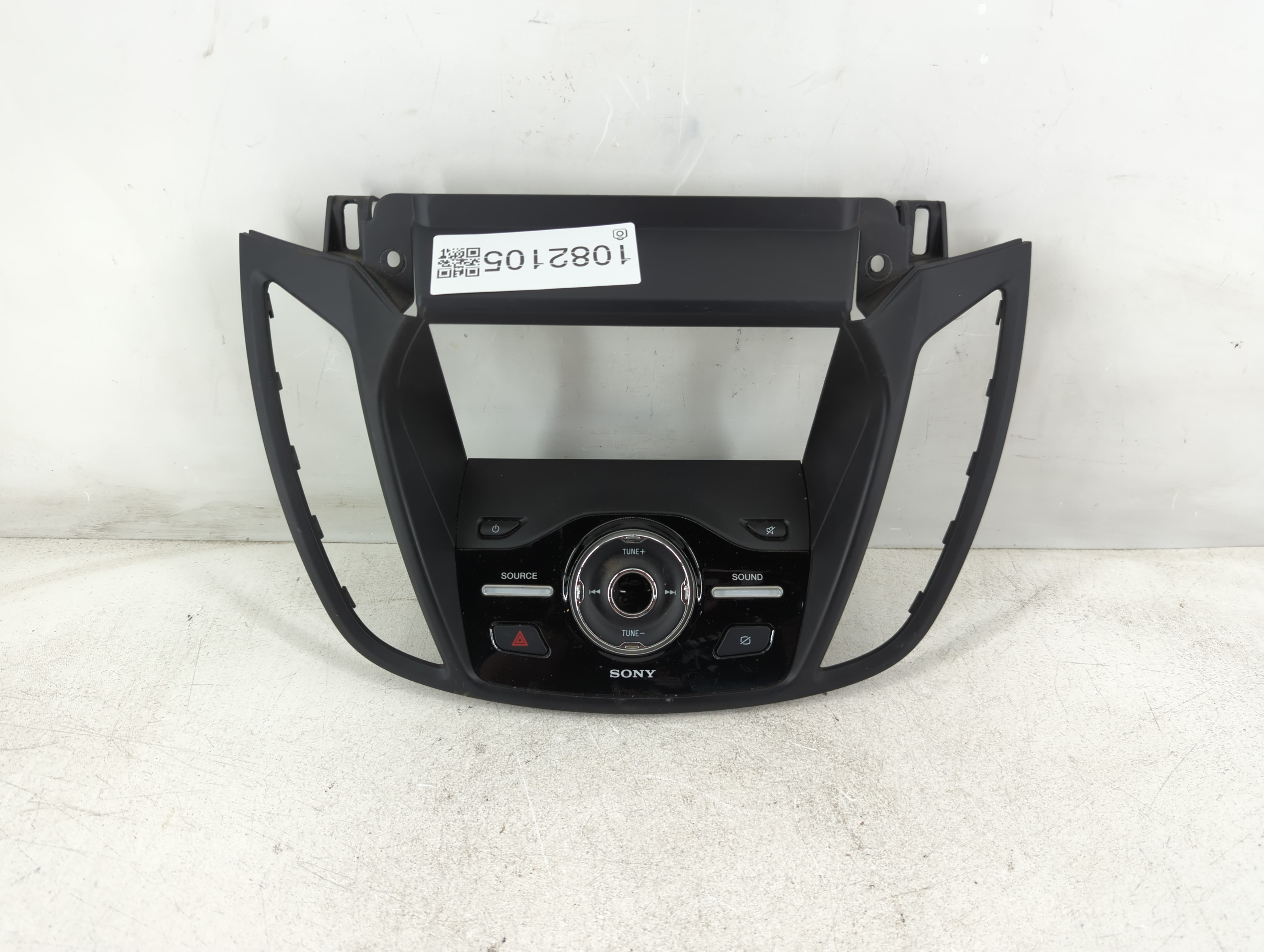 2017-2019 Ford Escape Am Fm Cd Player Radio Receiver 1082105 - Oemusedautoparts1.com