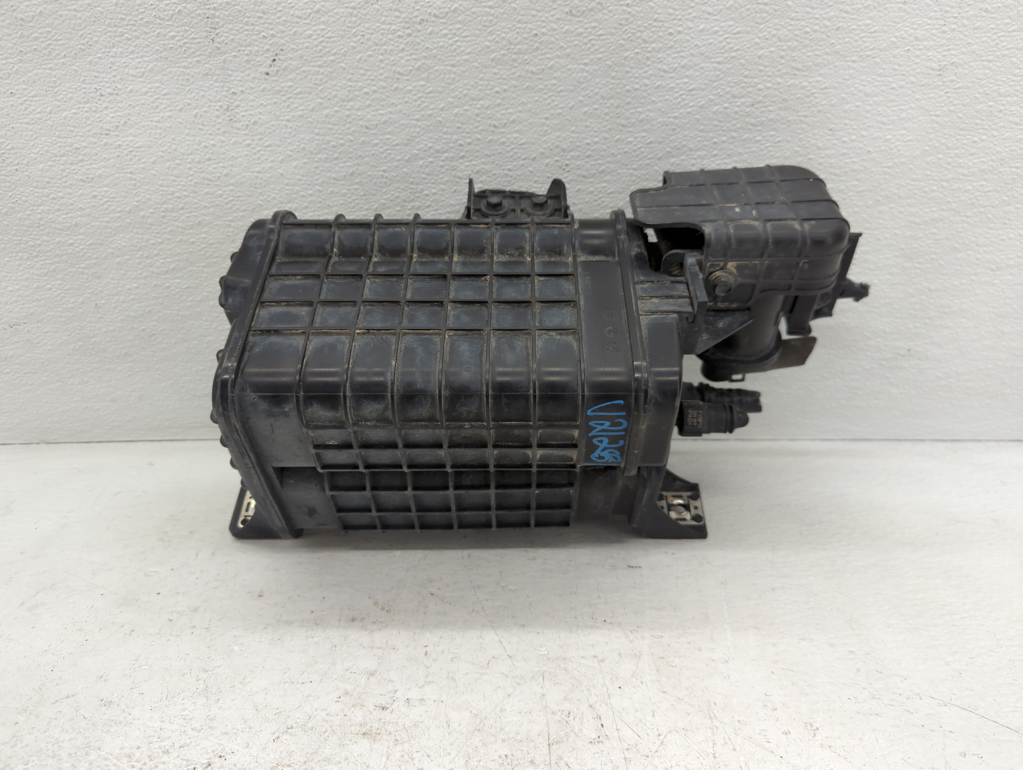 2020 Hyundai Venue Fuel Vapor Charcoal Canister 1082122 - Oemusedautoparts1.com