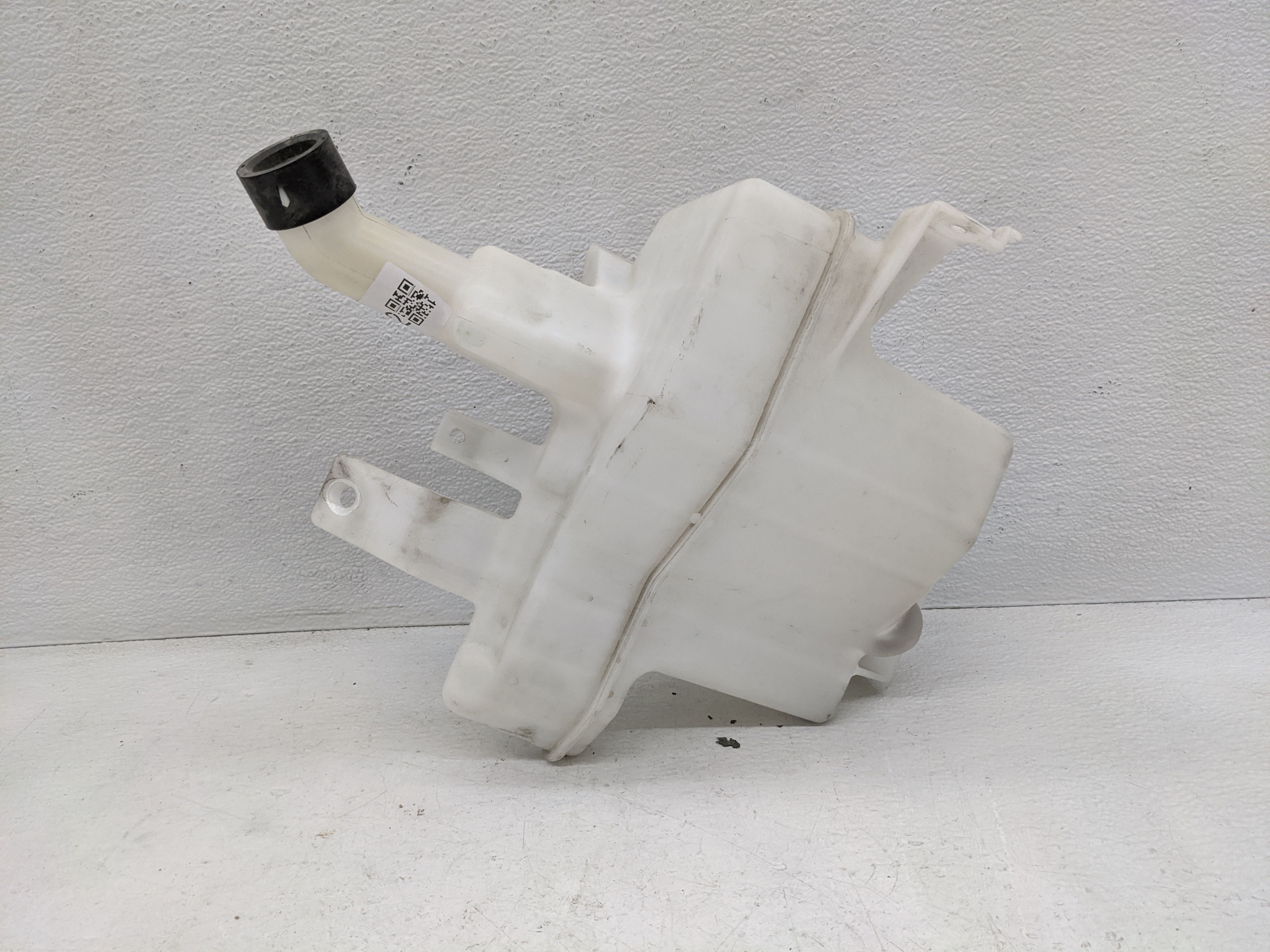 2018-2022 Honda Accord Windshield Washer Fluid Reservoir Bottle Oem 1082132 - Oemusedautoparts1.com