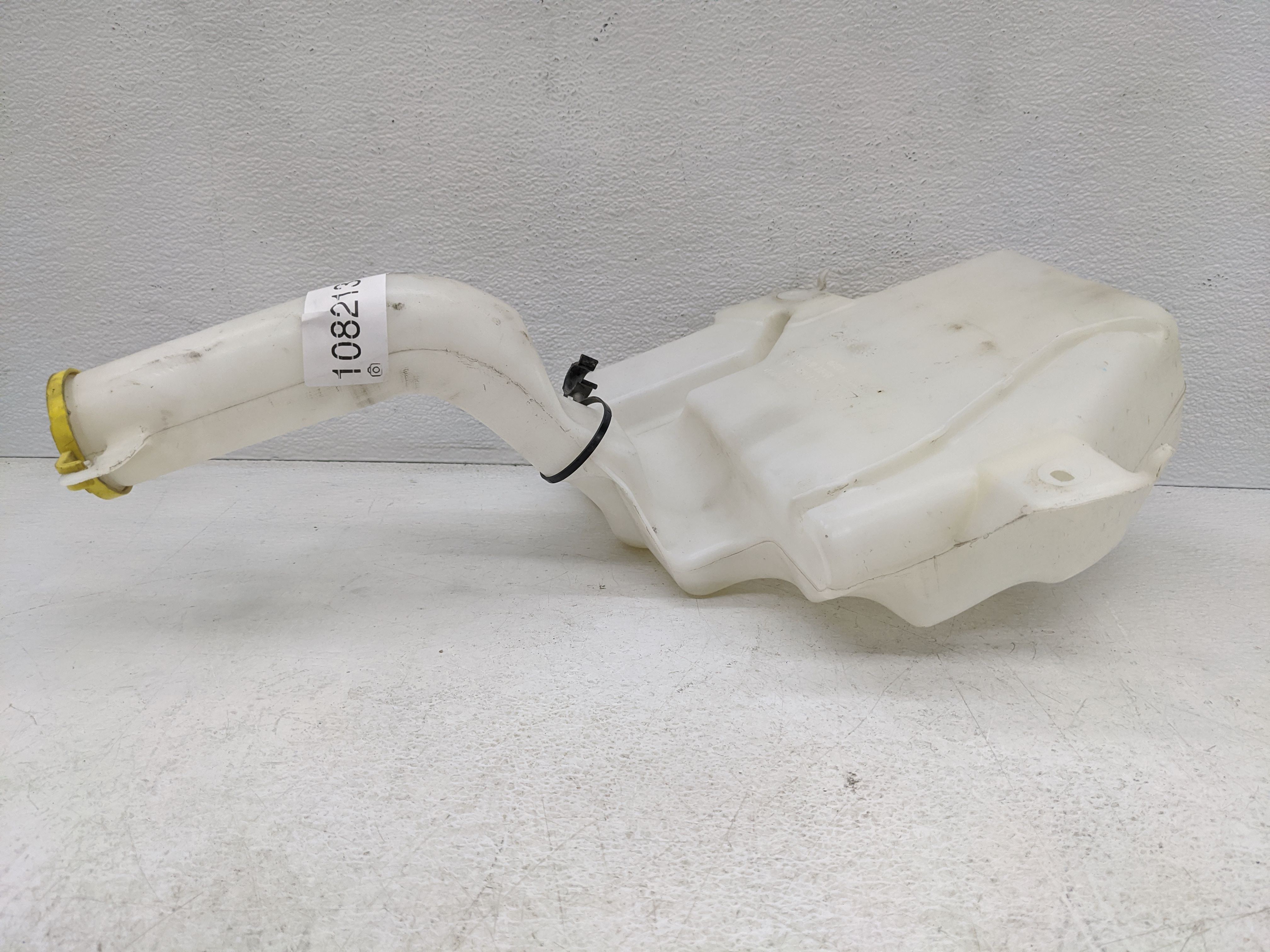 Picture of Dodge Caravan Windshield Washer Fluid Reservoir Bottle Oem 1082138