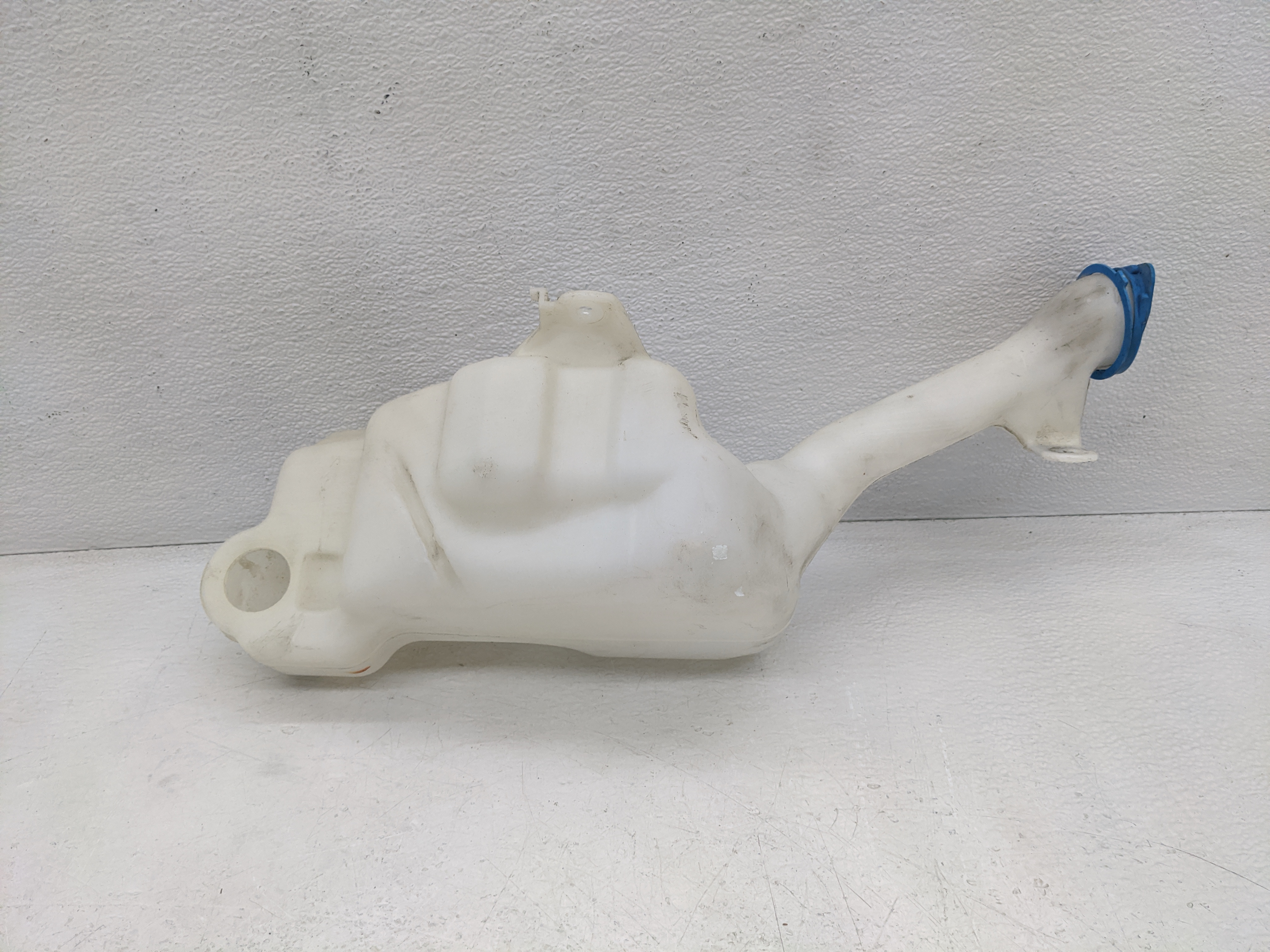 2013-2017 Honda Accord Windshield Washer Fluid Reservoir Bottle Oem 1082190 - Oemusedautoparts1.com