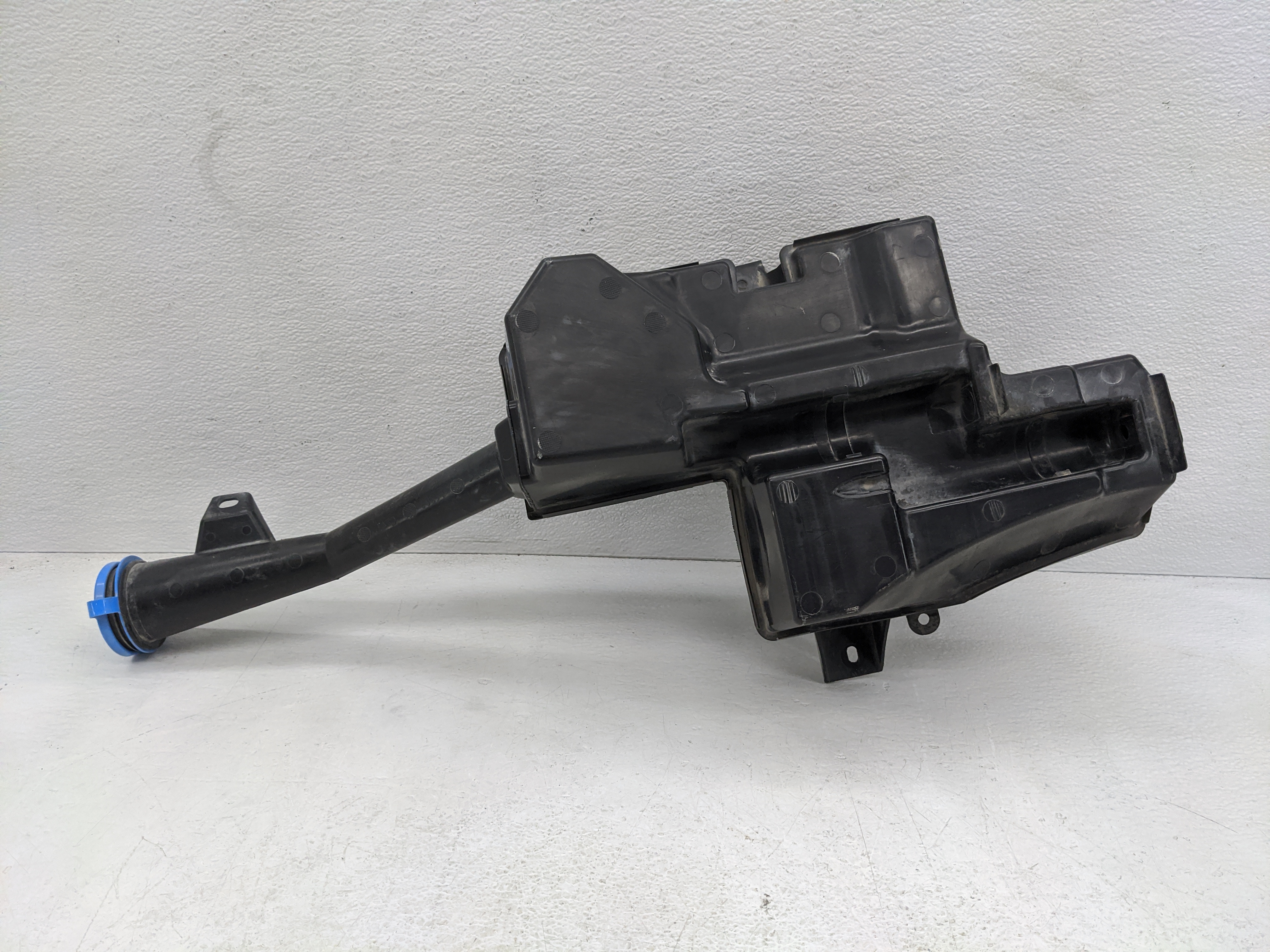 2016-2022 Honda Pilot Windshield Washer Fluid Reservoir Bottle Oem 1082196 - Oemusedautoparts1.com