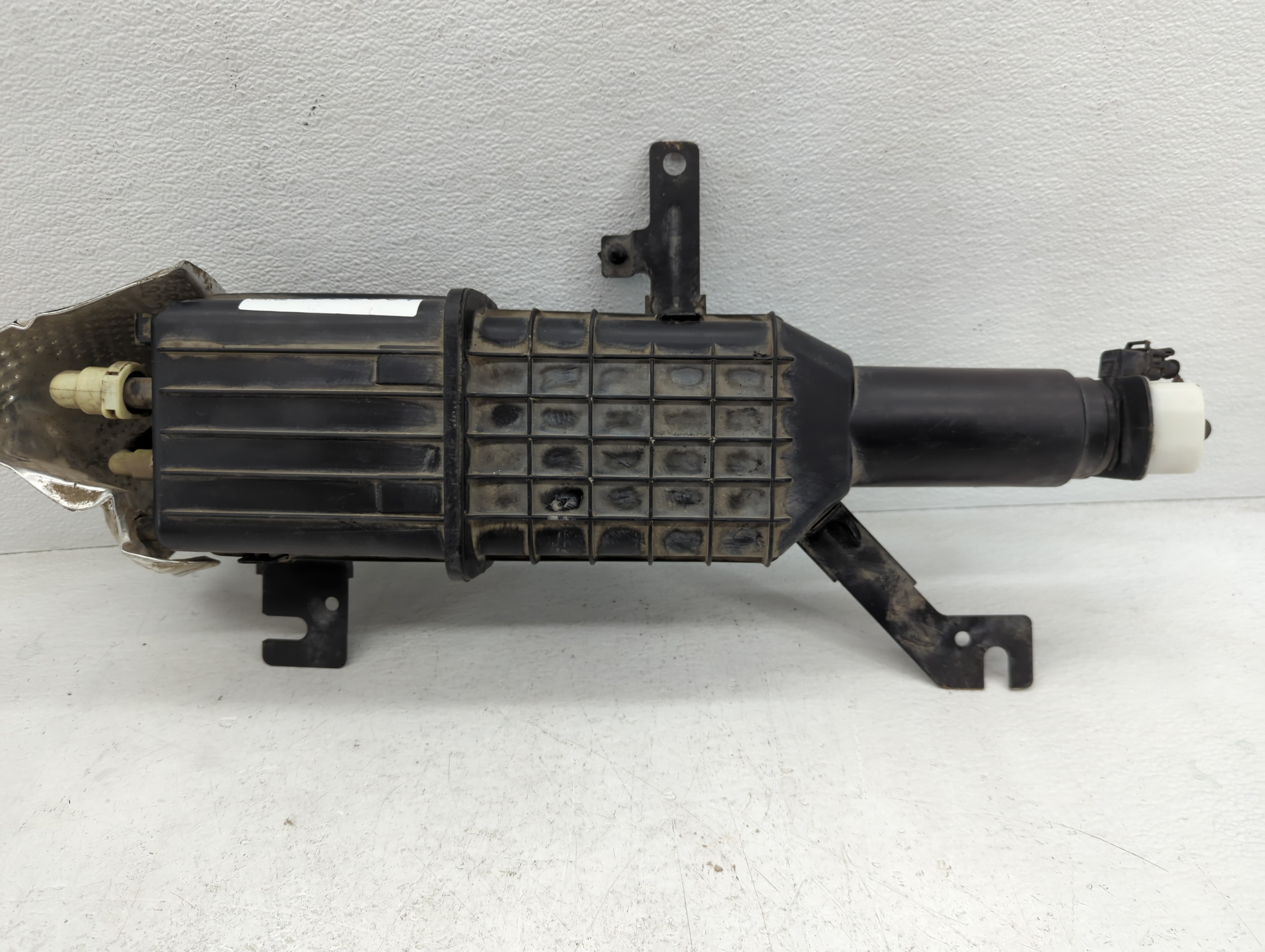 2014 Dodge Grand Caravan Fuel Vapor Charcoal Canister 1082207 - Oemusedautoparts1.com