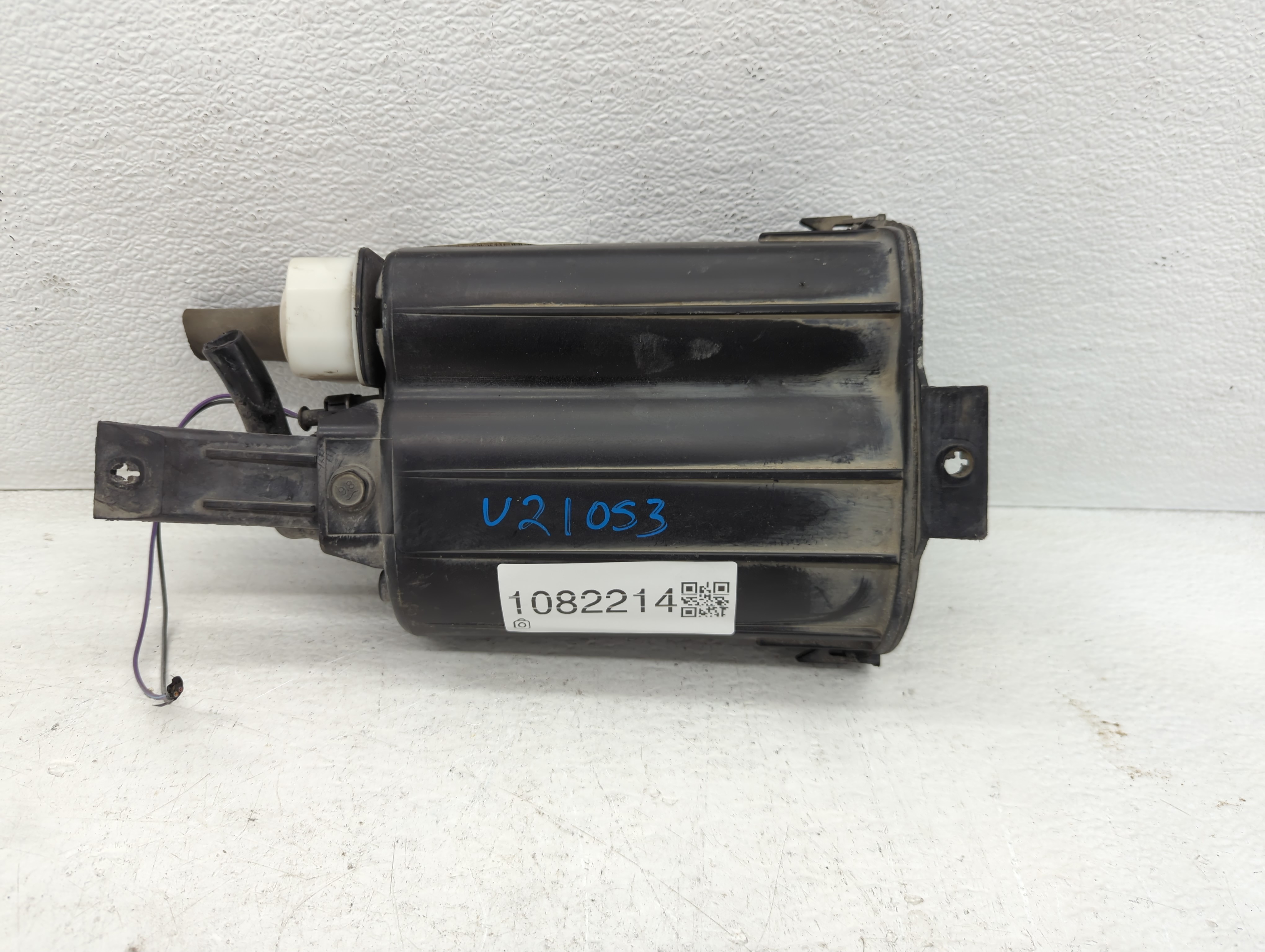 2010 Jeep Patriot Fuel Vapor Charcoal Canister 1082214 - Oemusedautoparts1.com