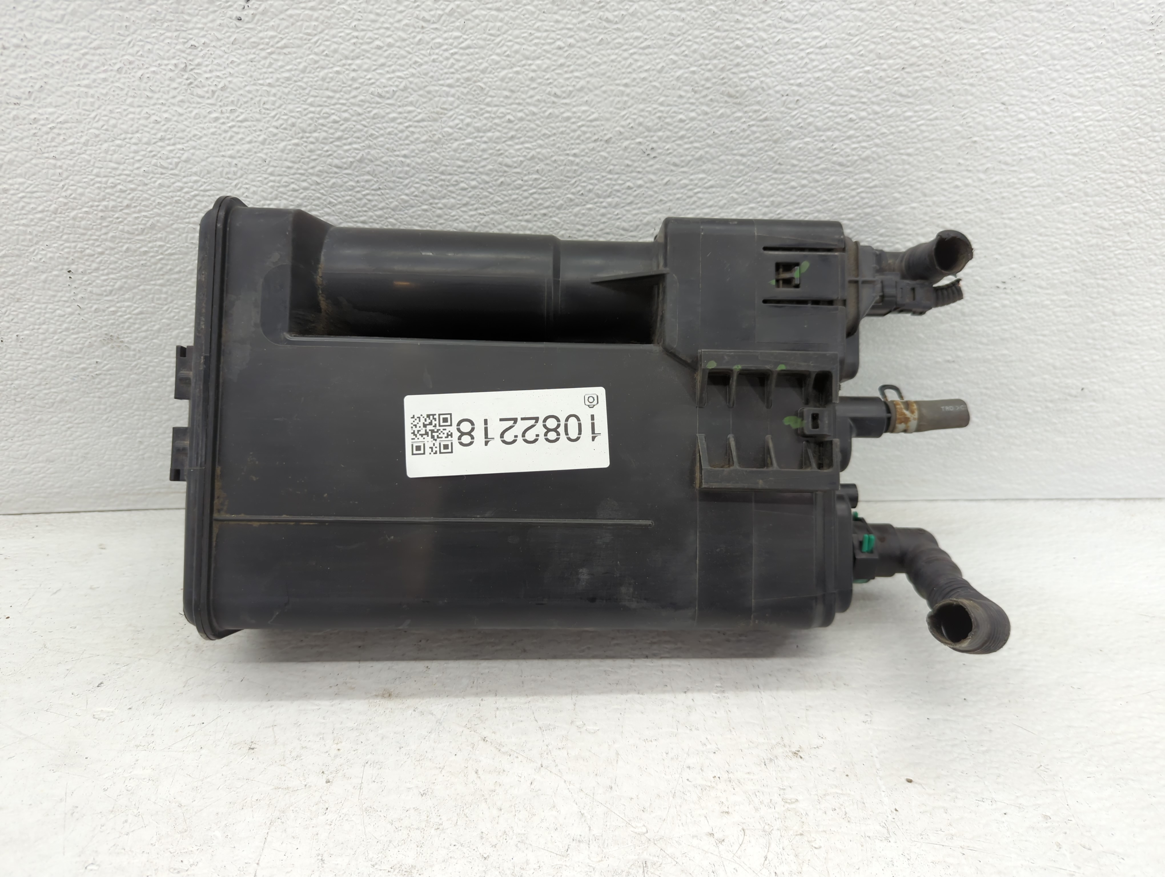 2014 Toyota Camry Fuel Vapor Charcoal Canister 1082218 - Oemusedautoparts1.com