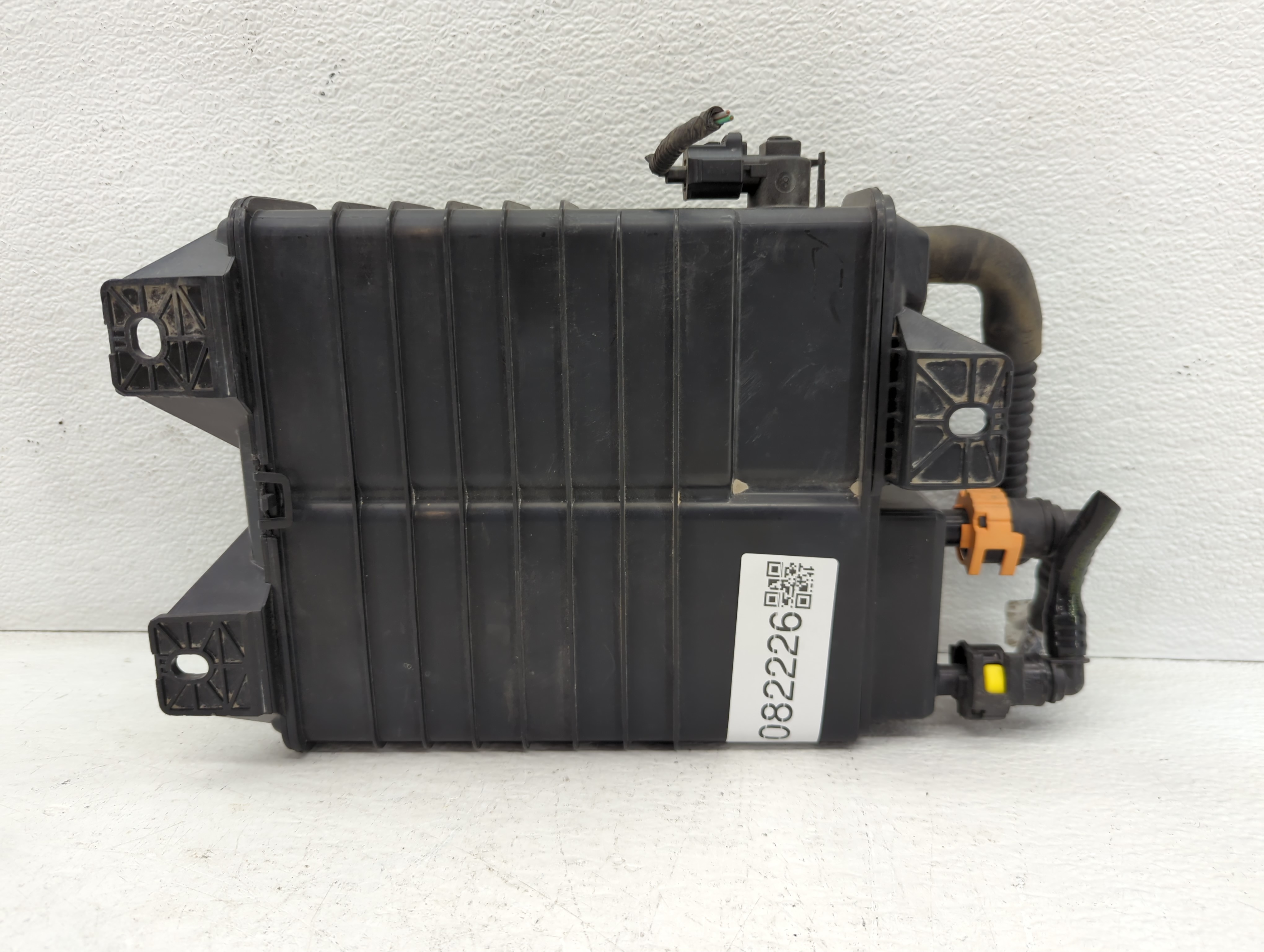 2009 Ford Focus Fuel Vapor Charcoal Canister 1082226 - Oemusedautoparts1.com