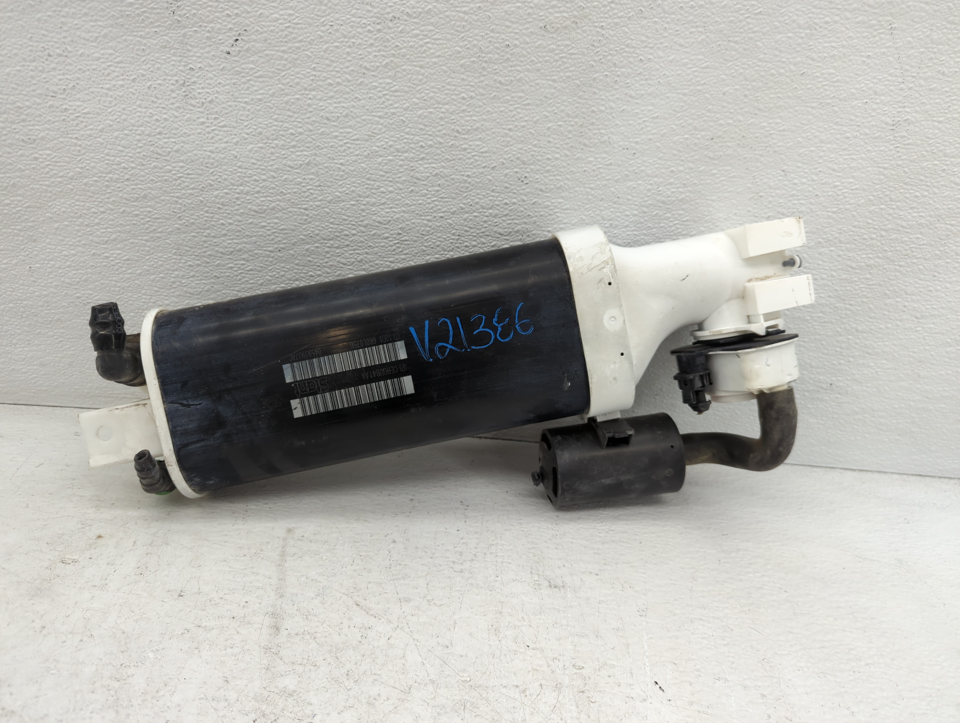 Picture of 2015 Dodge Challenger Vapor Canister 1082243