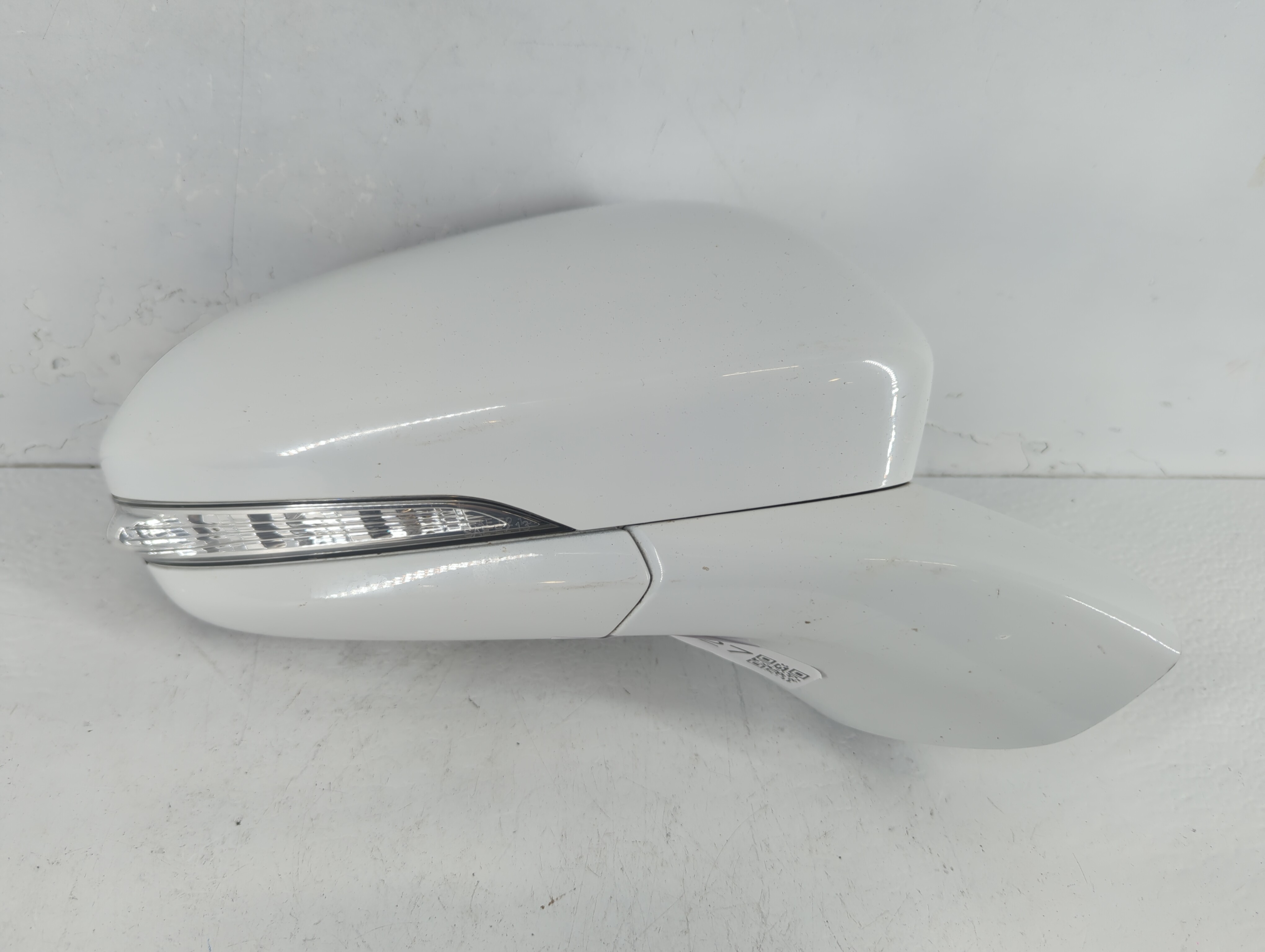 Picture of 2018-2018 Ford Fusion Passenger Right Side View Power Door Mirror White 1082327