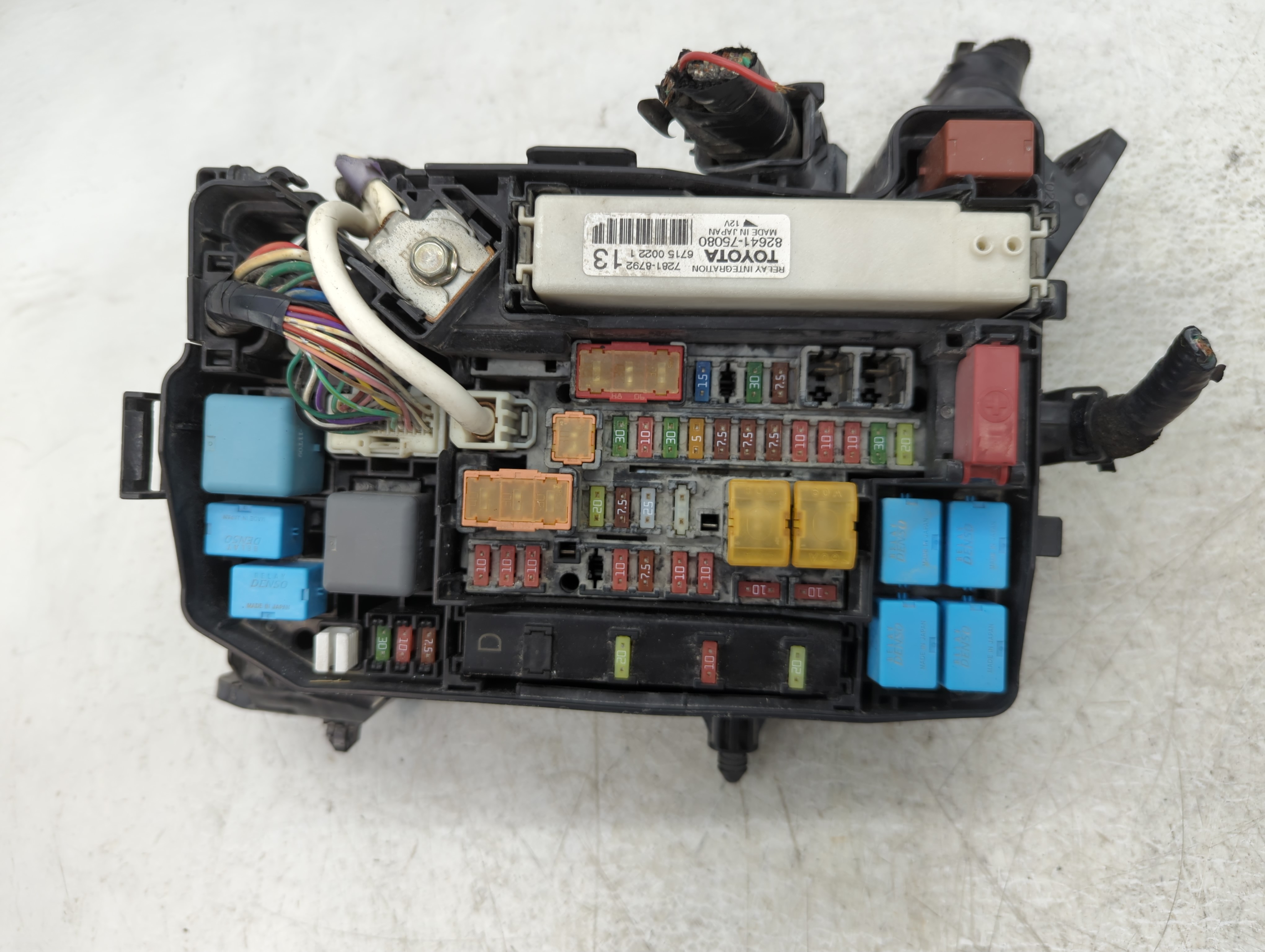 2014-2017 Lexus Ct200h Fusebox Fuse Box Relay Module 82641-75080 1082349 - Oemusedautoparts1.com