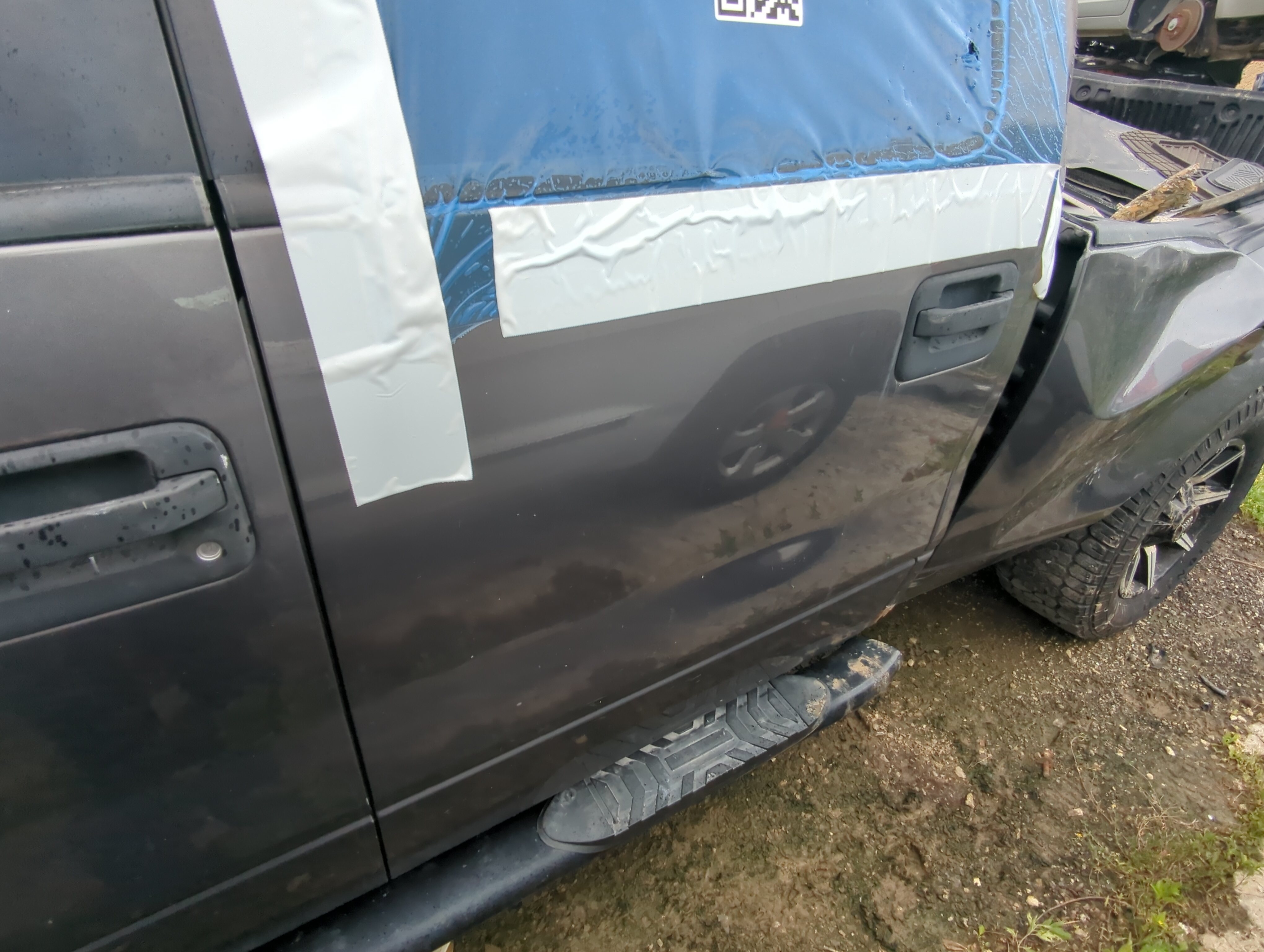 2010-2014 Ford F-150 Driver Rear Door Oem 1082606 - Oemusedautoparts1.com