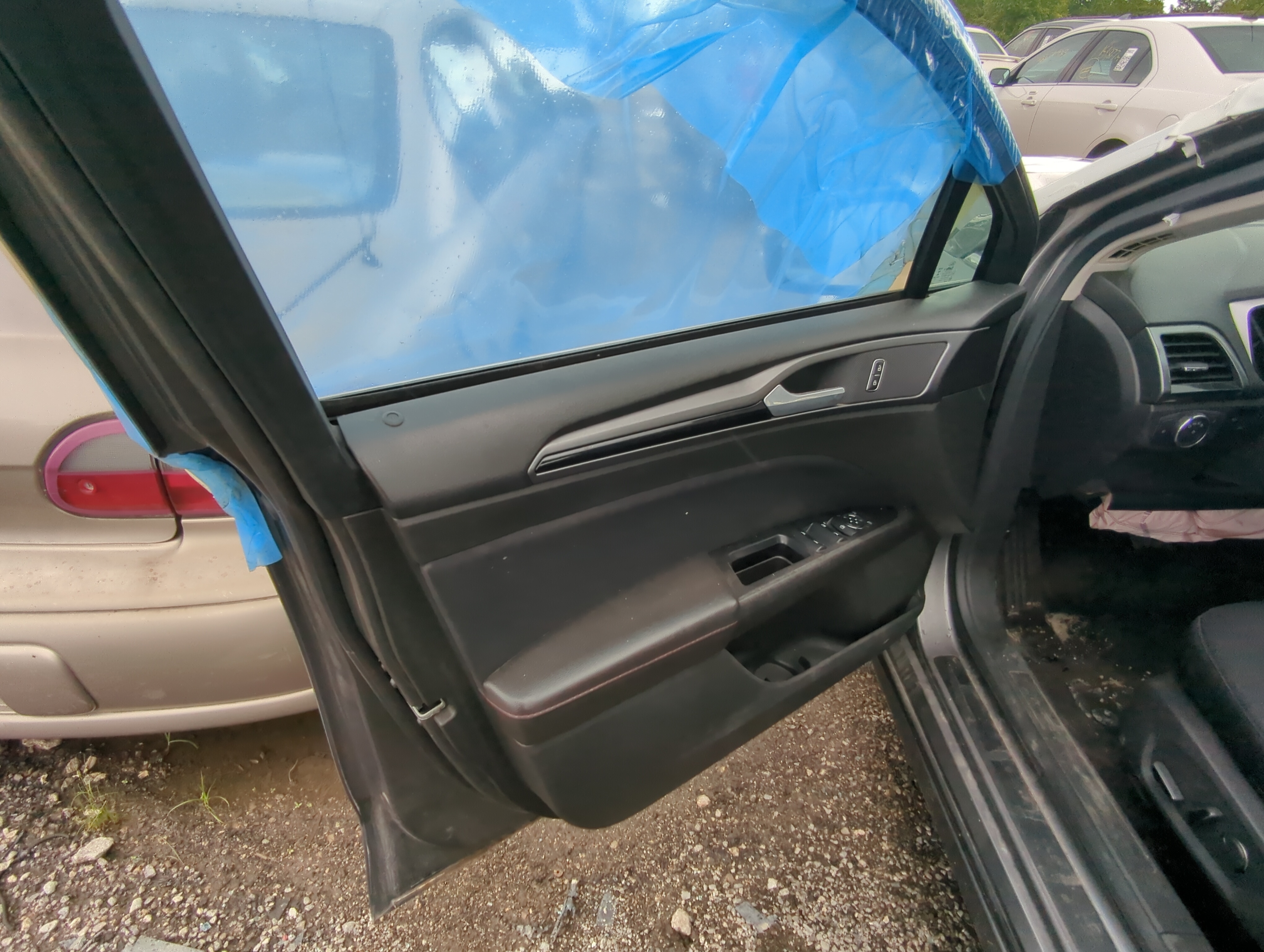 2014 Ford Fusion Front Left Driver Interior Door Panel Trim 1082806 - Oemusedautoparts1.com