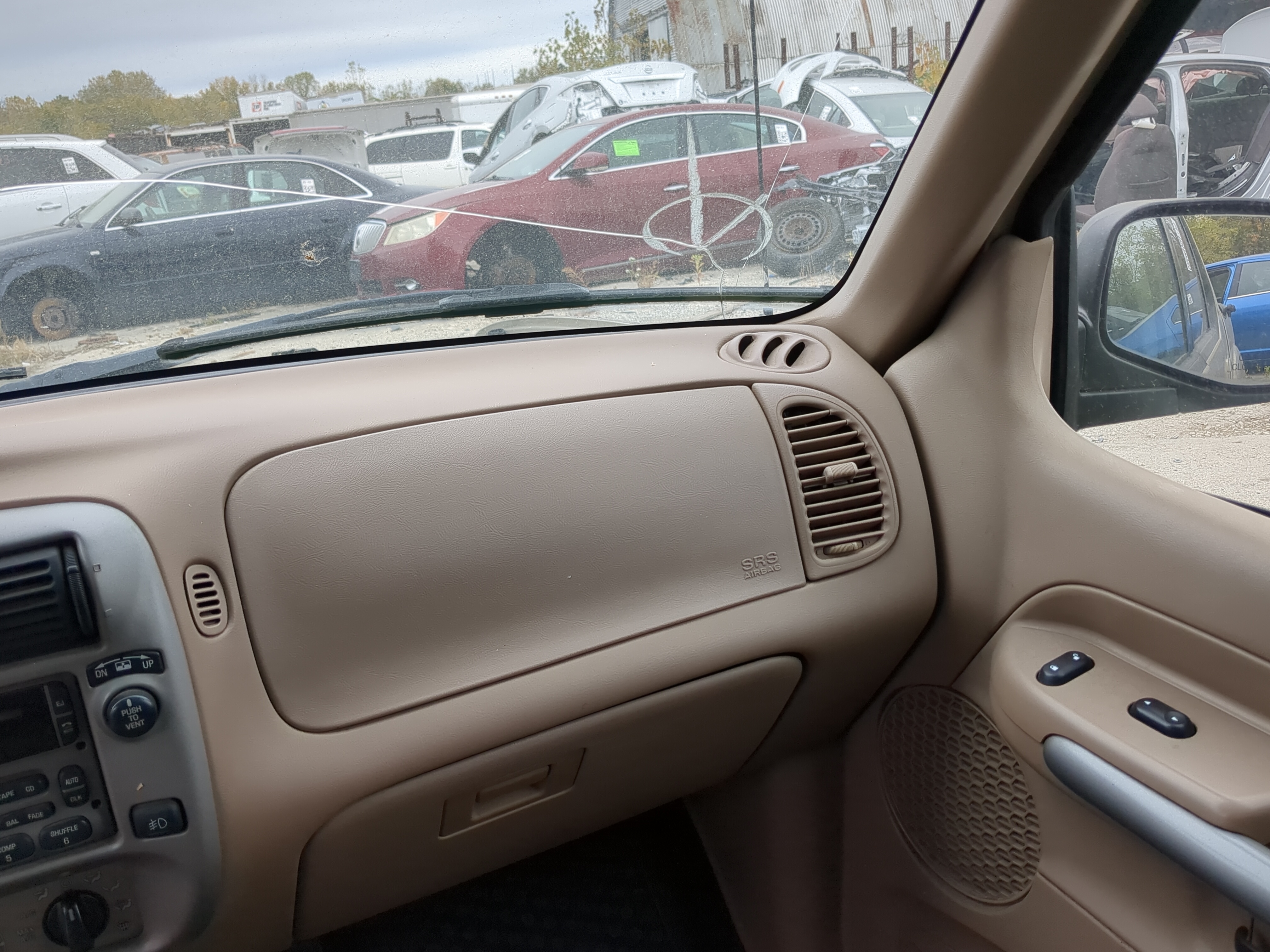 Picture of 2001-2002 Ford Explorer Sport Trac Air Bag Passenger Right Dashboard Oem 1082970