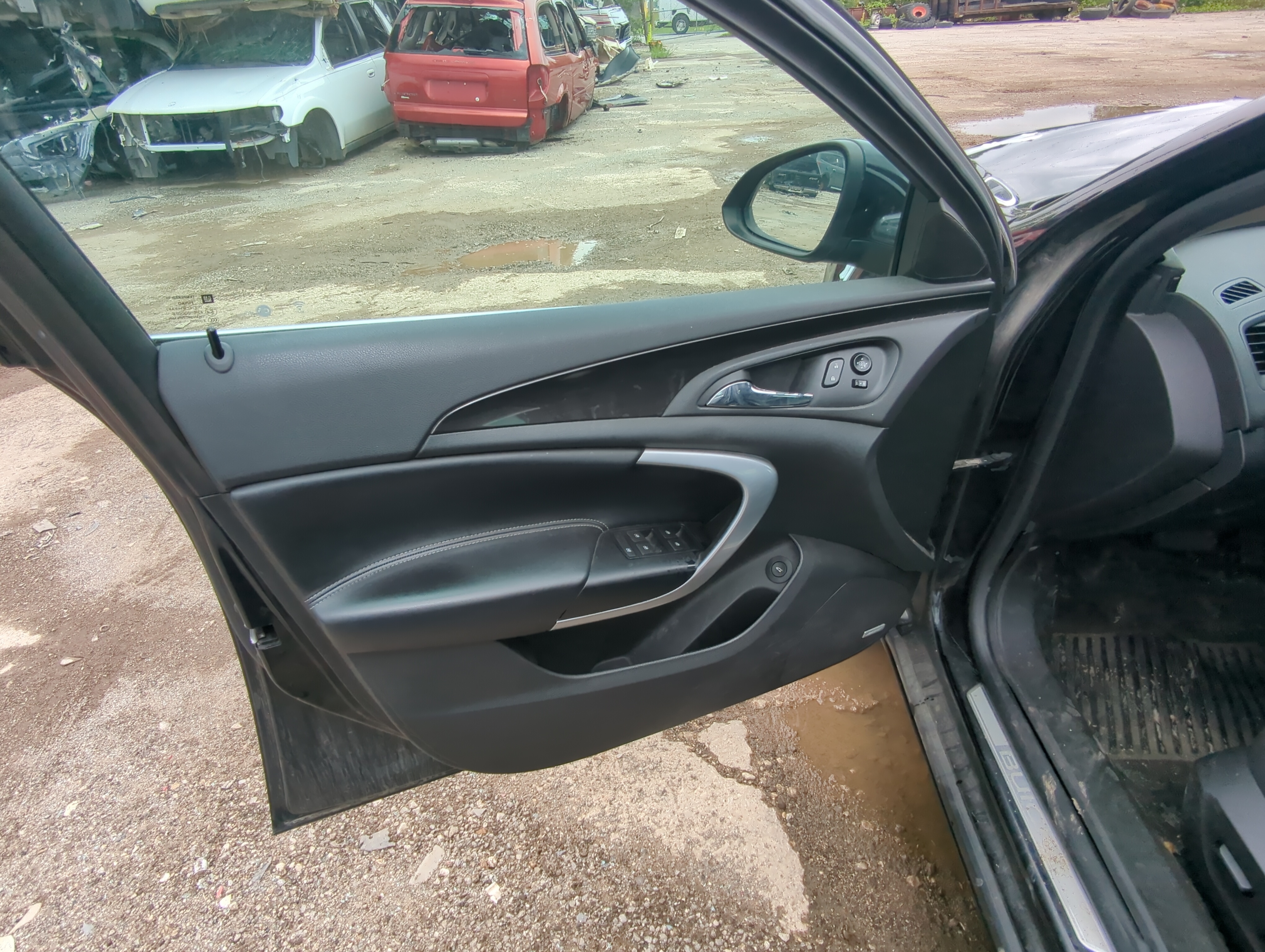 Picture of 2016 Buick Regal Front Left Driver Interior Door Panel Trim 1083265