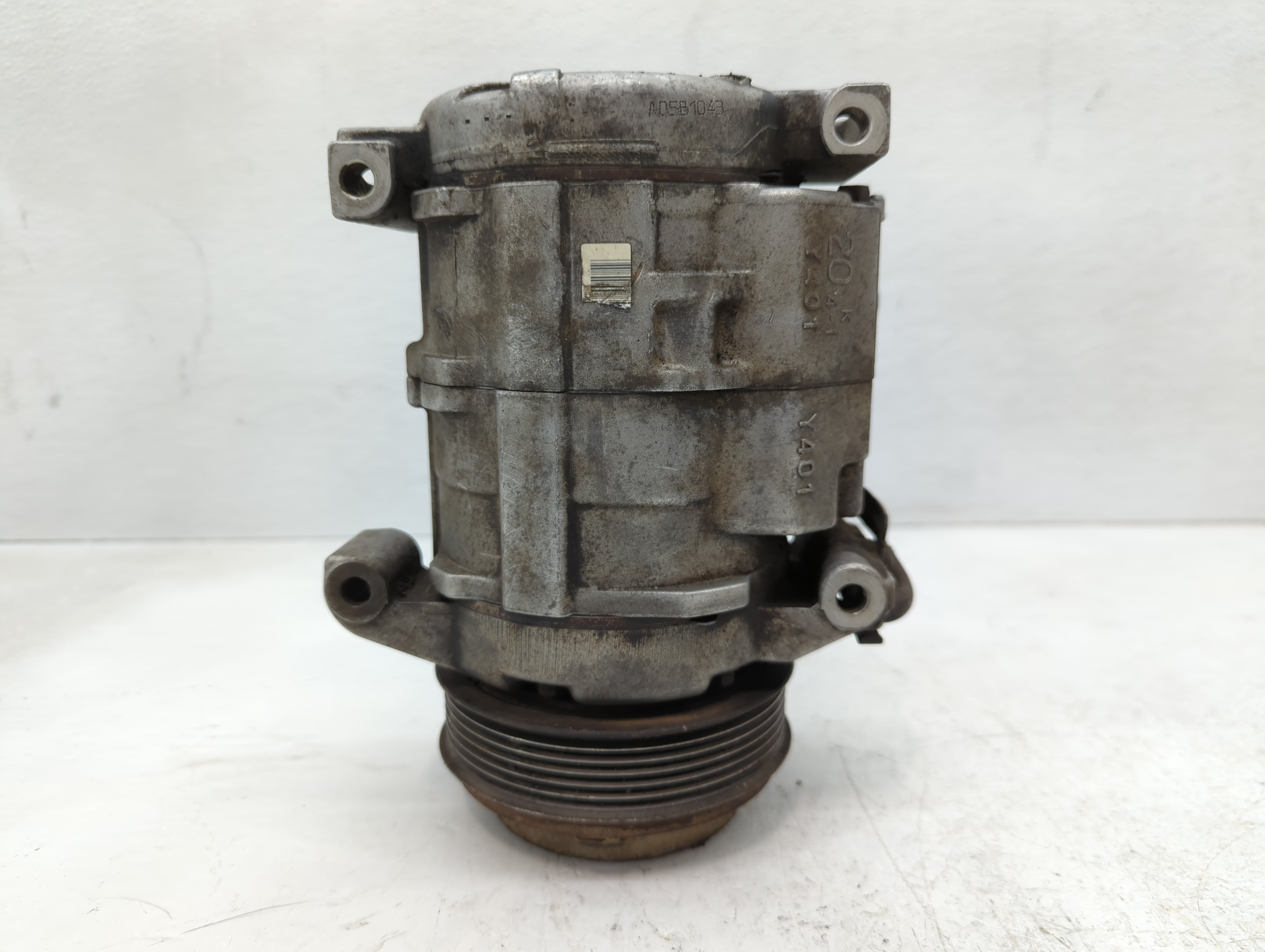 Saturn Outlook Air Conditioning A/c Ac Compressor Oem 1083295 - Oemusedautoparts1.com