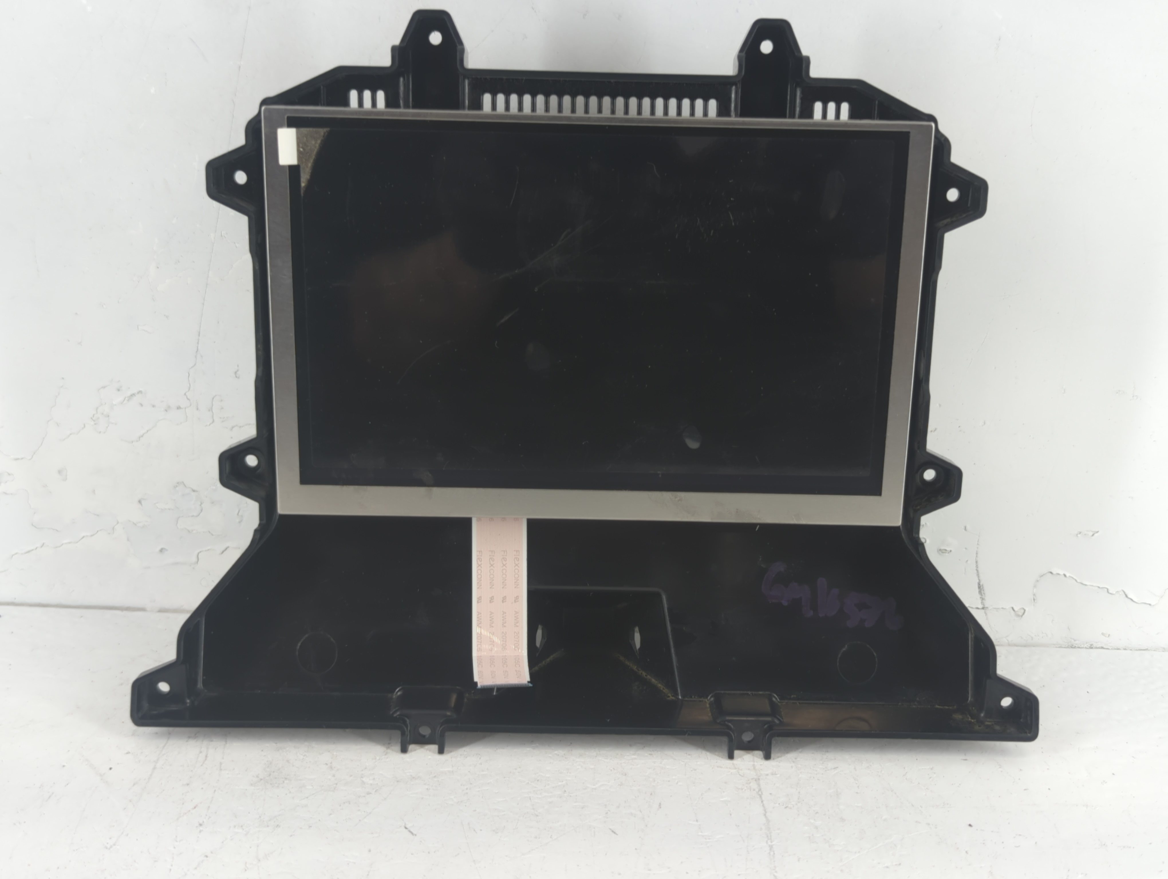 2018-2019 Chevrolet Silverado 1500 Information Display Screen 1083304 - Oemusedautoparts1.com