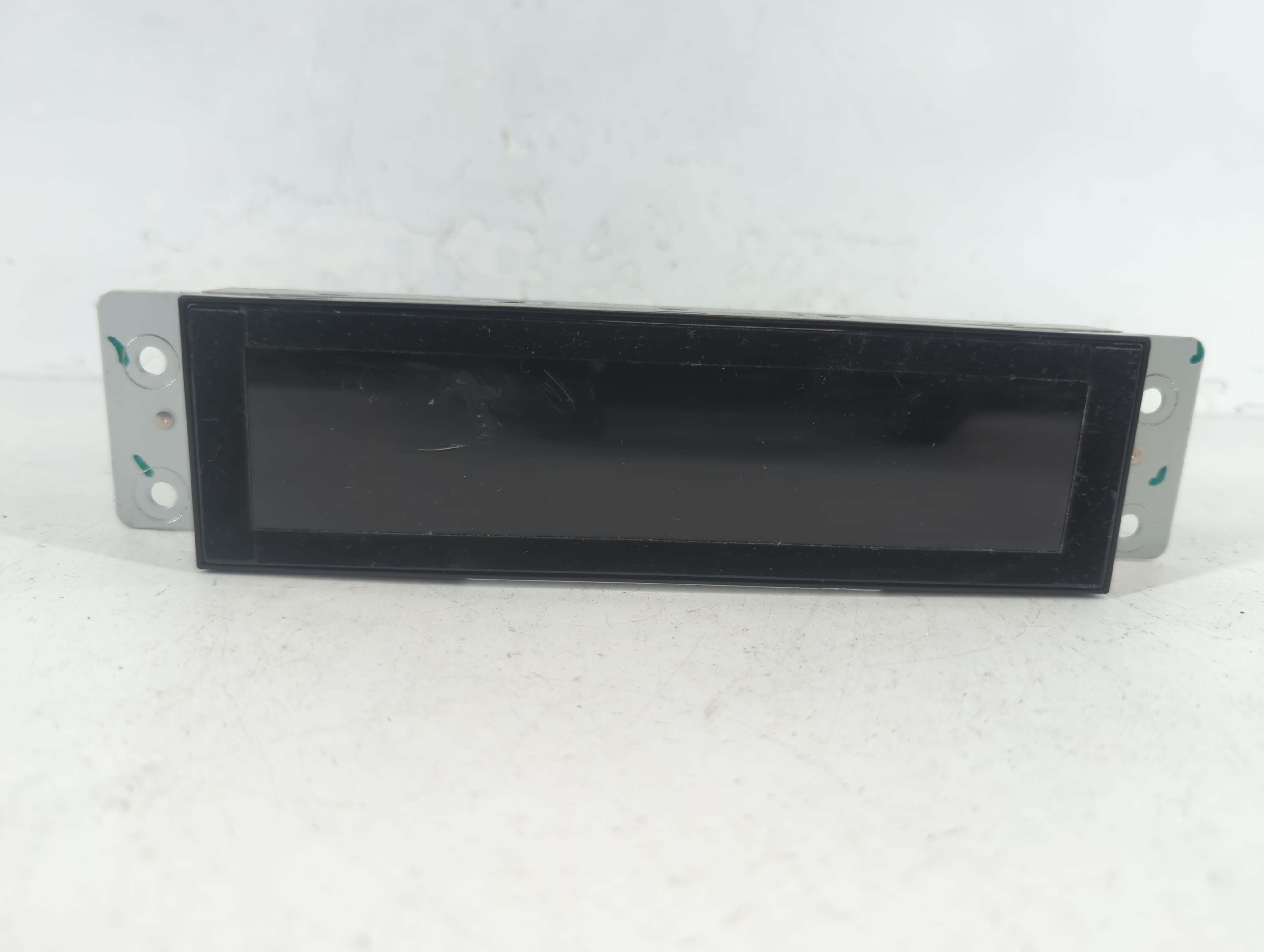 2010-2010 Ford Fusion Information Display Screen 1083312 - Oemusedautoparts1.com