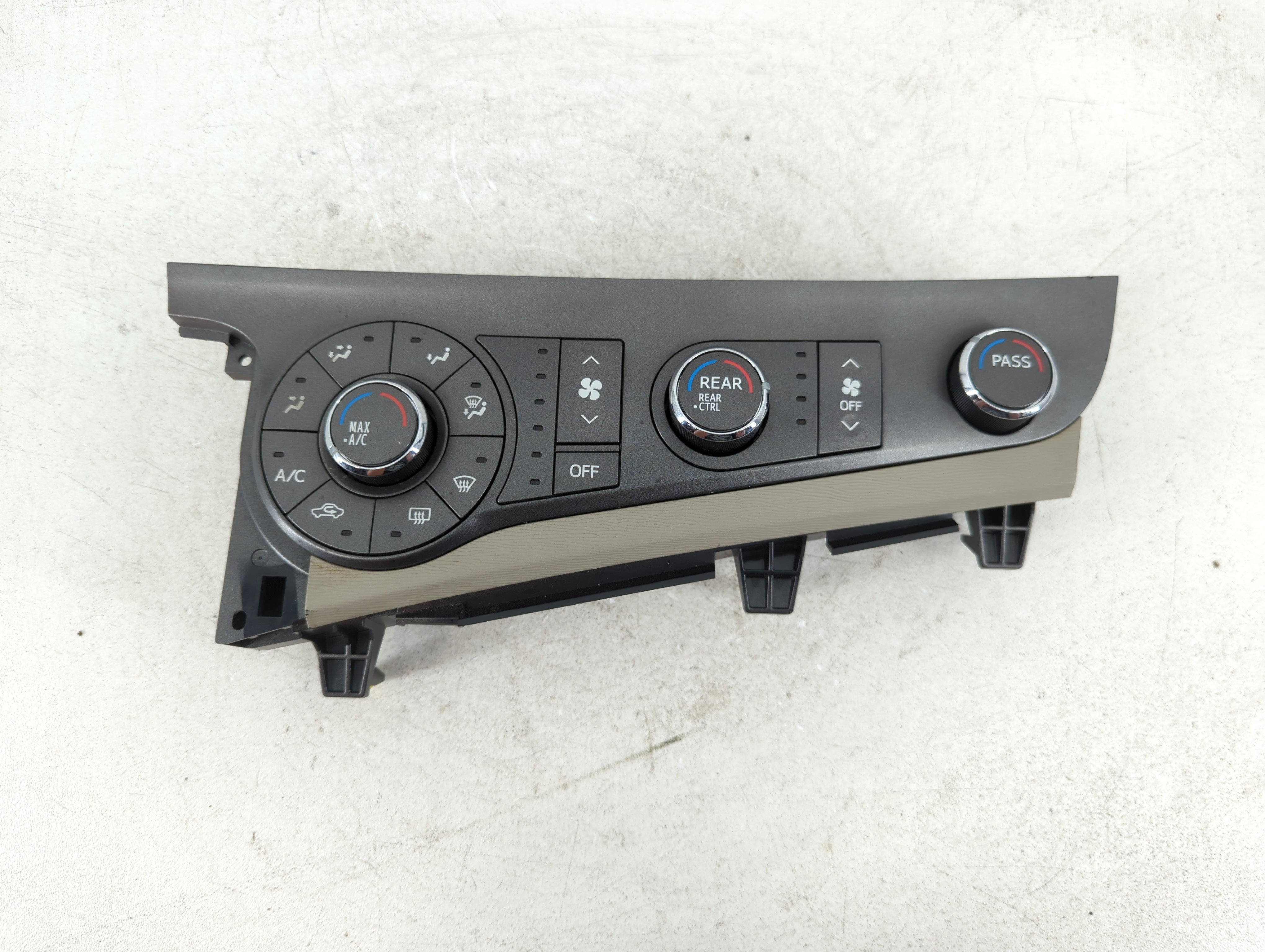 2011-2014 Toyota Sienna Ac Heater Climate Control 55900-08141 1083358 - Oemusedautoparts1.com