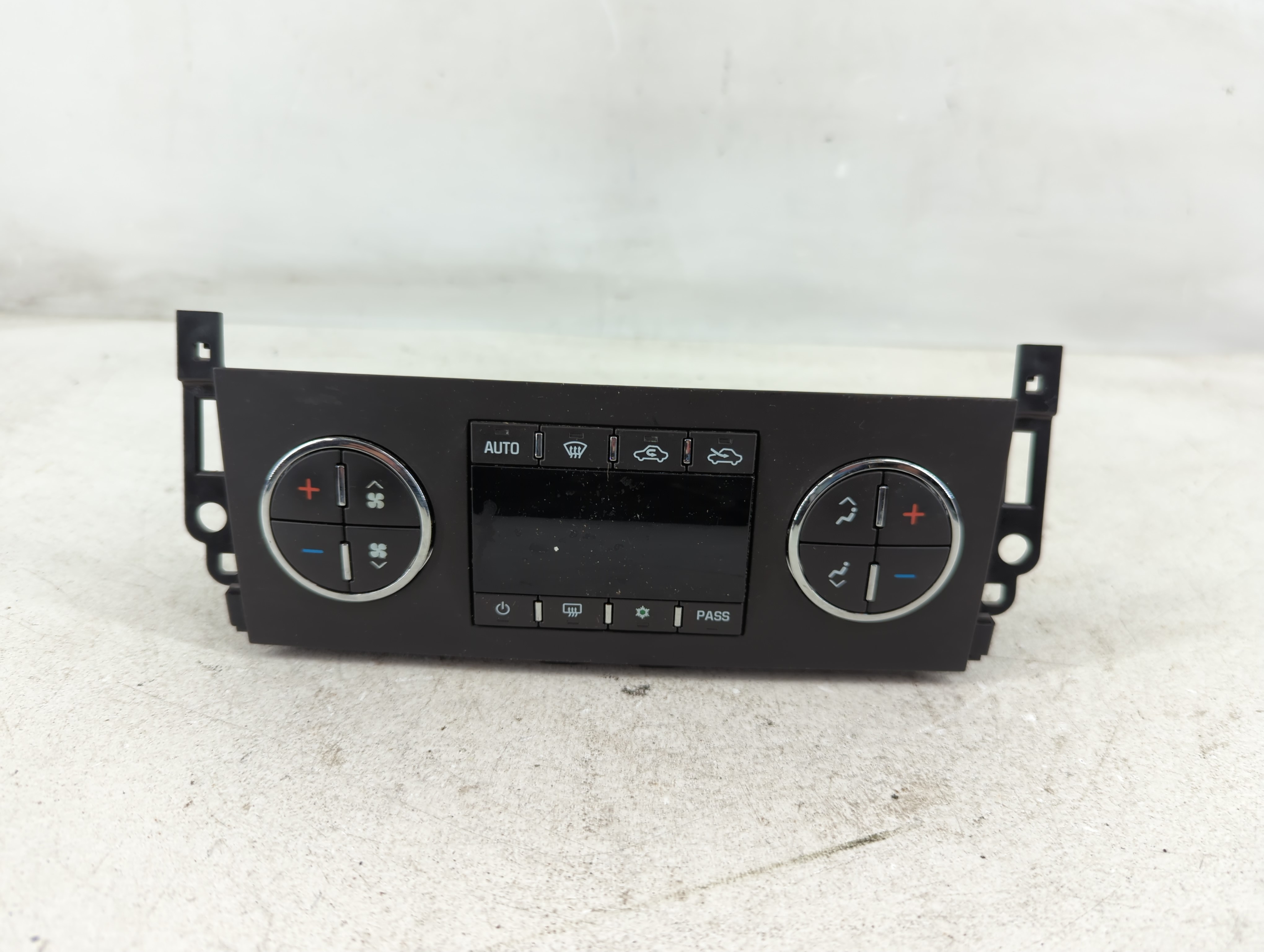 Picture of 2007-2009 Chevrolet Silverado 2500 Ac Heater Climate Control 15952374 1083397