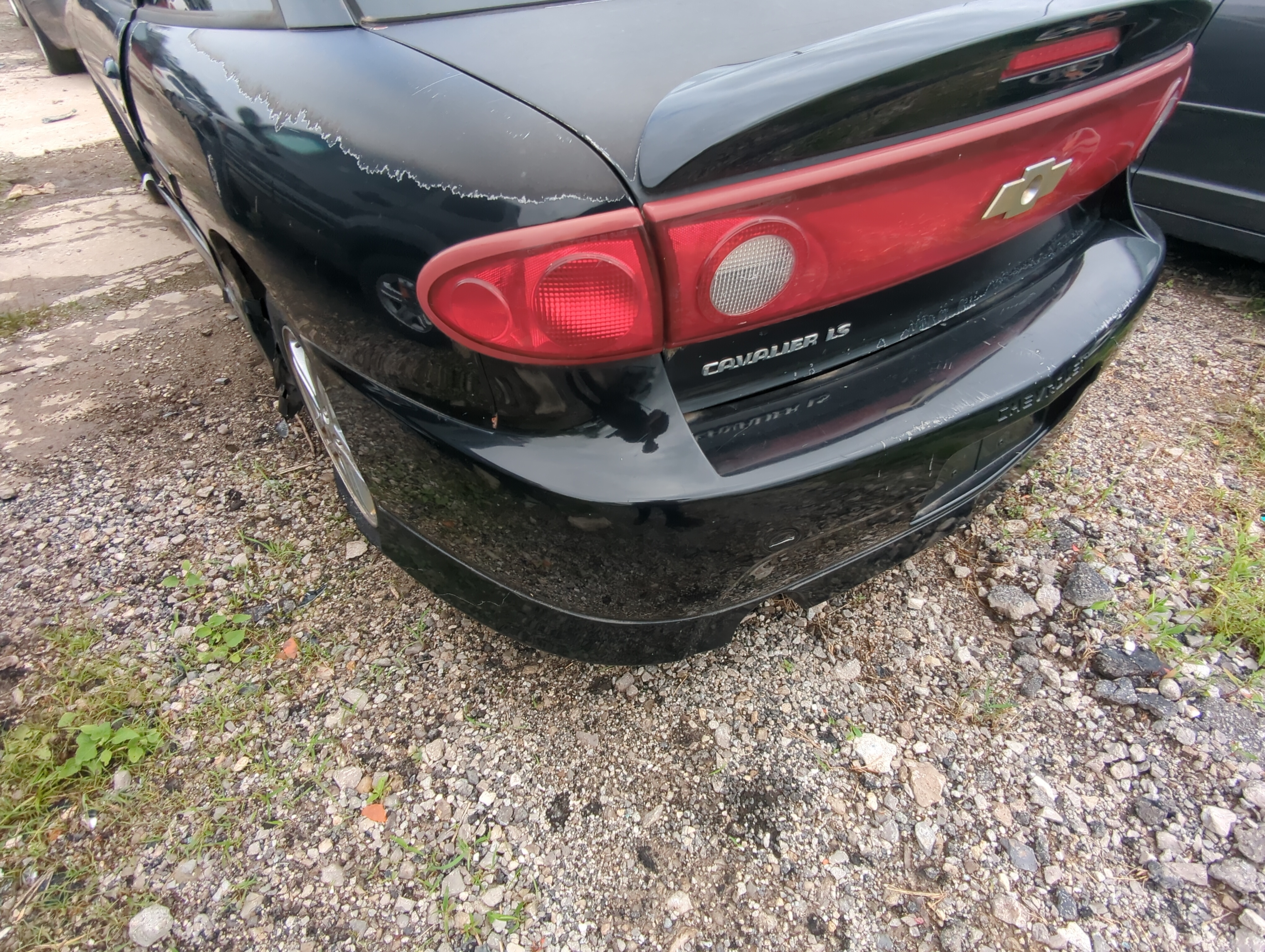 Picture of 2003-2005 Chevrolet Cavalier Rear Bumper Assembly Oem 1083831