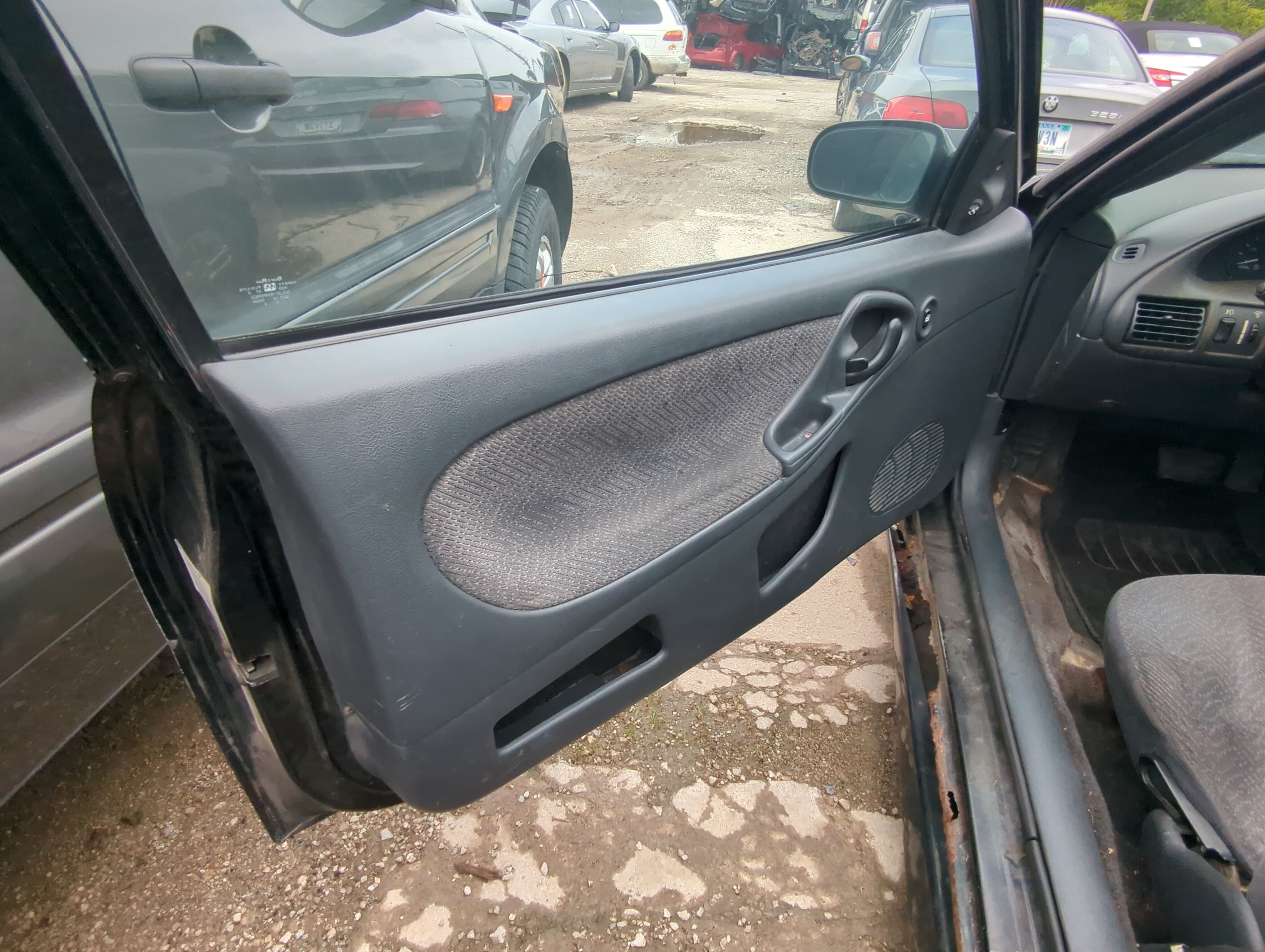 Picture of 2004 Chevrolet Cavalier Front Left Driver Interior Door Panel Trim 1083932