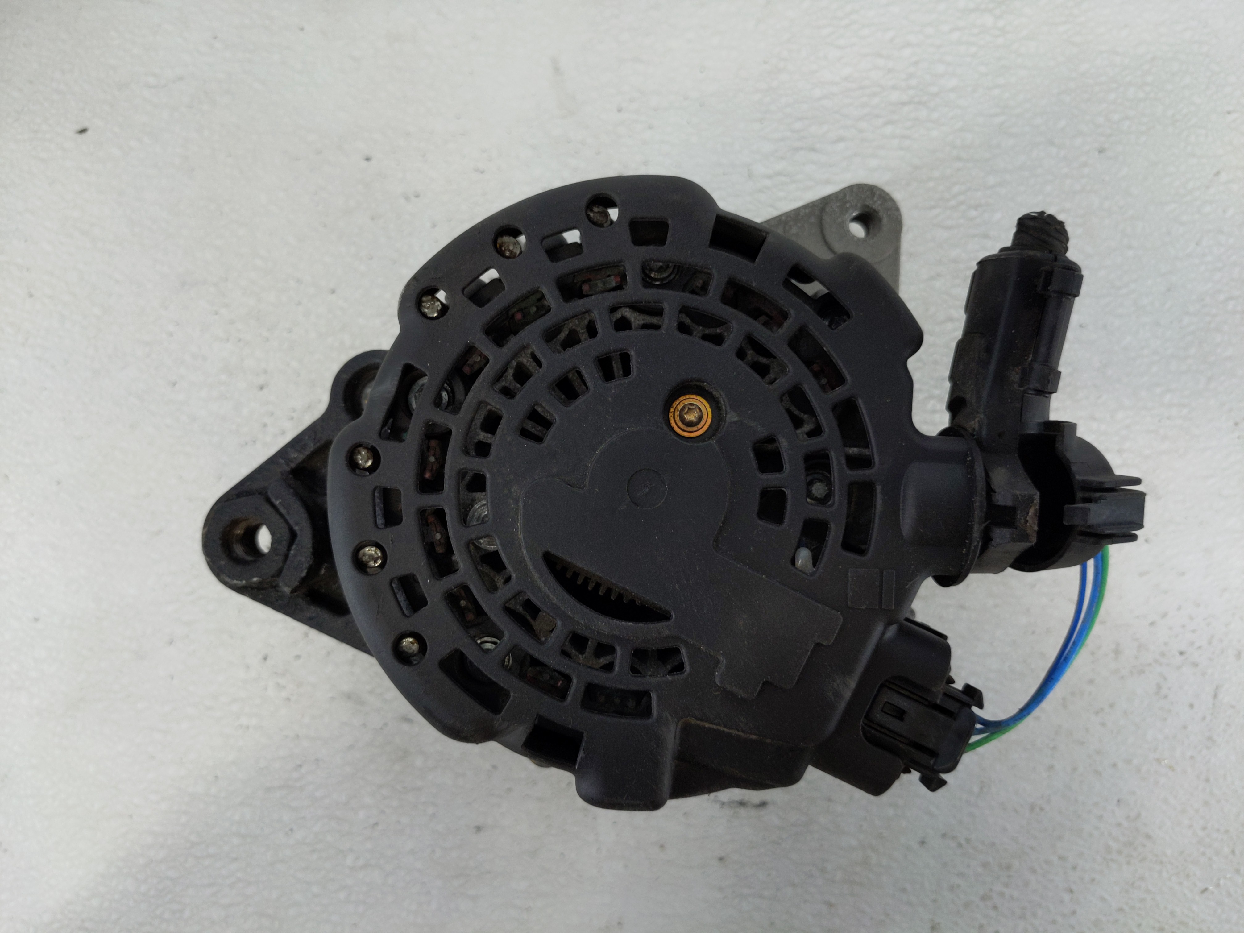 Picture of 2011 Hyundai Elantra Alternator Generator Charging Assembly Engine Oem 1083948