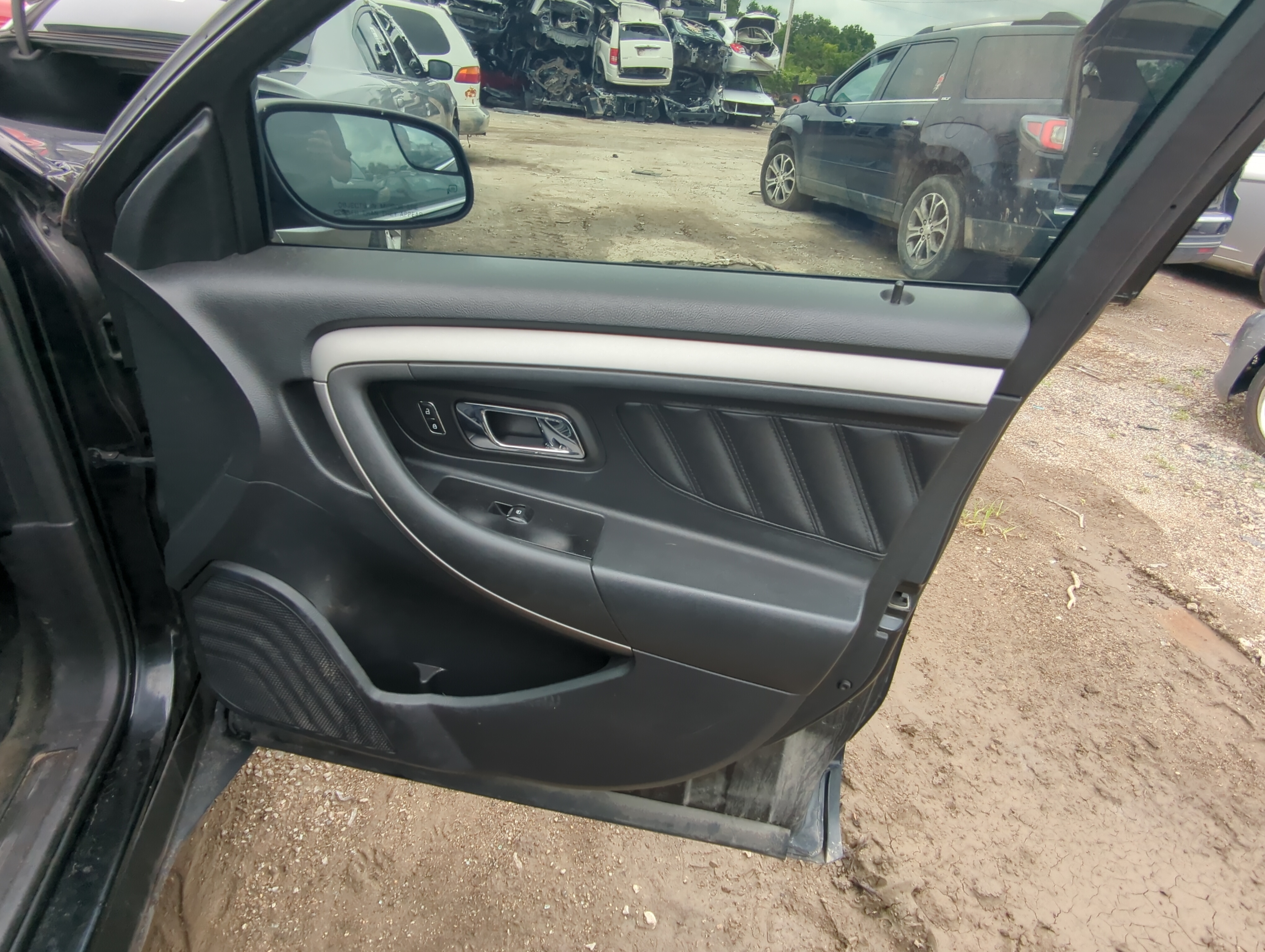 Picture of 2014 Ford Taurus Front Right Passenger Interior Door Panel Trim 1084237