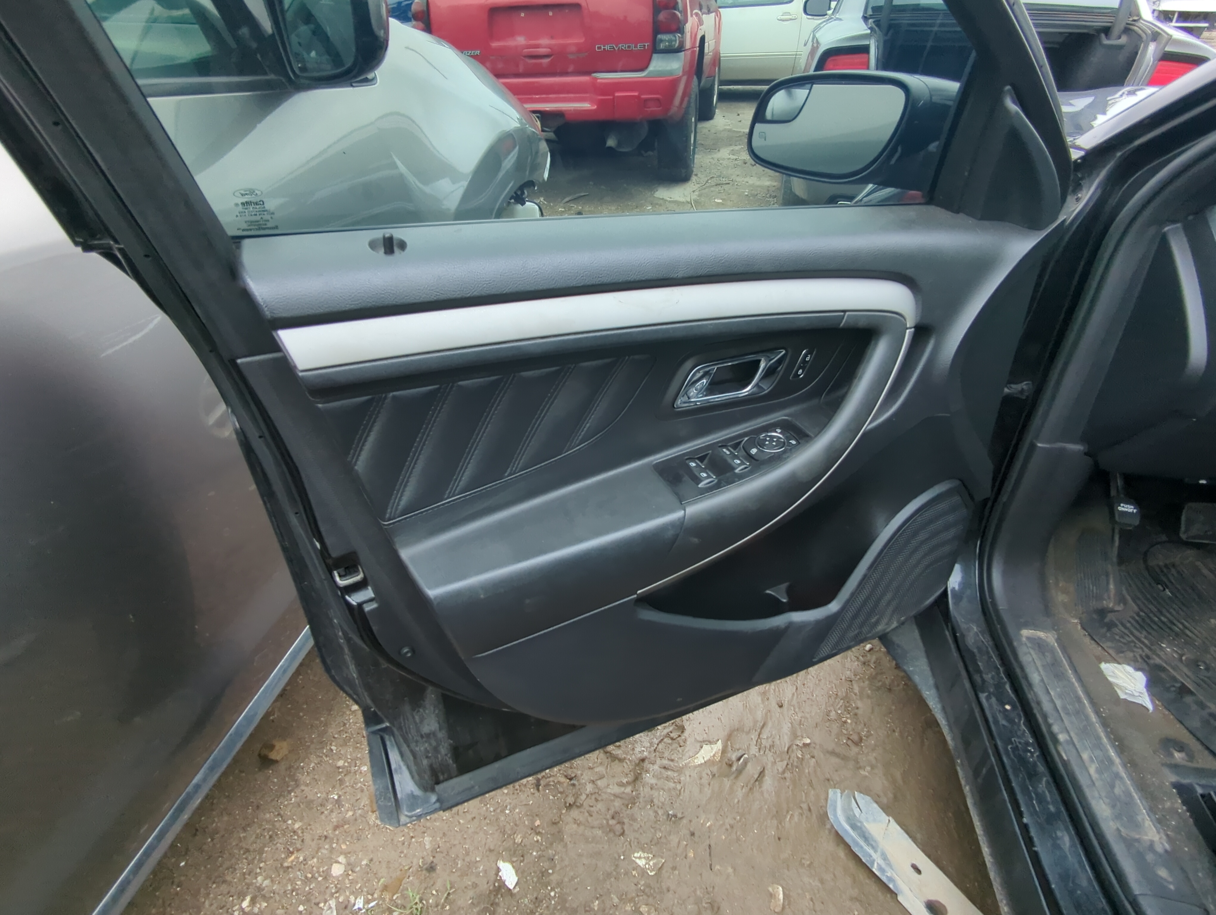 Picture of 2014 Ford Taurus Front Left Driver Interior Door Panel Trim 1084238
