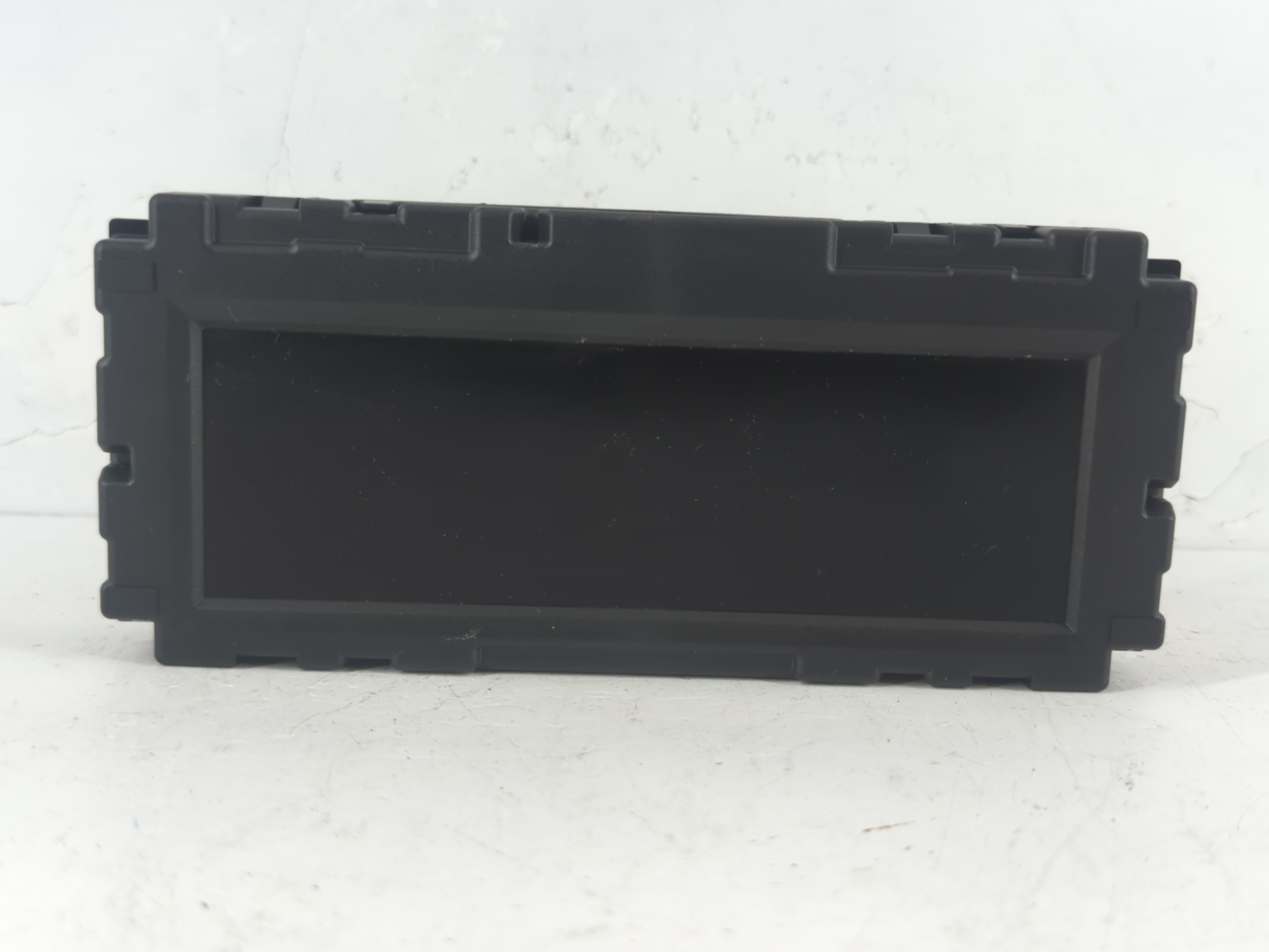 2010-2015 Chevrolet Equinox Information Display Screen 1084271 - Oemusedautoparts1.com