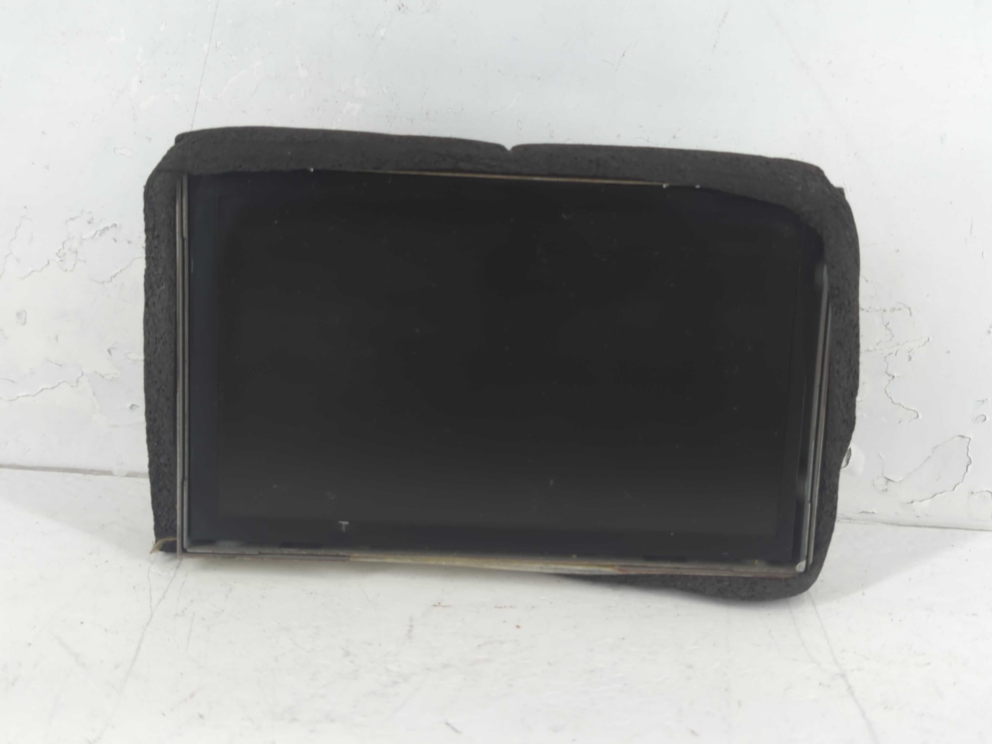 2004-2005 Nissan Maxima Information Display Screen 1084276 - Oemusedautoparts1.com