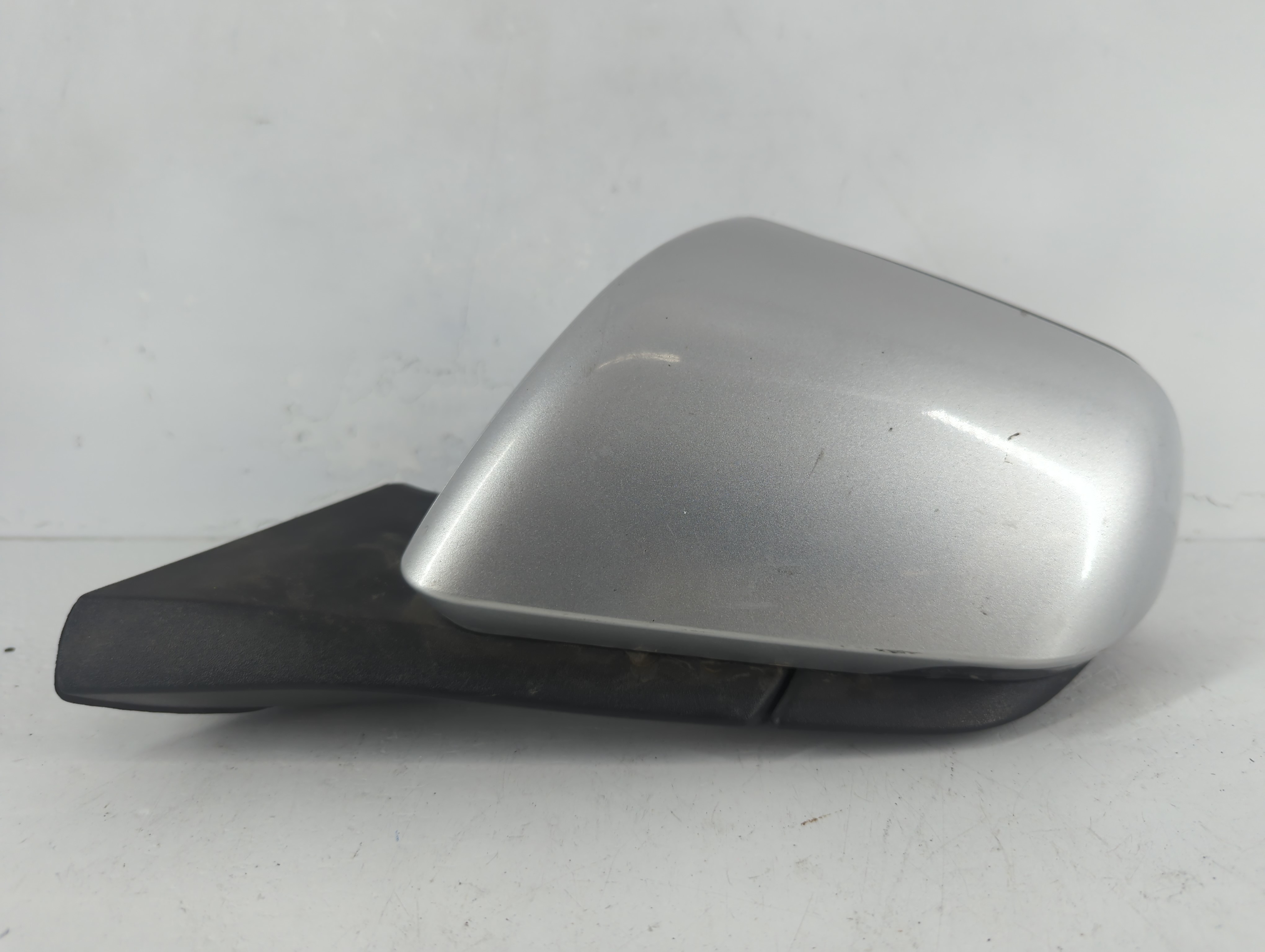 Picture of 2015-2020 Ford Mustang Driver Left Side View Power Door Mirror Silver 1084284