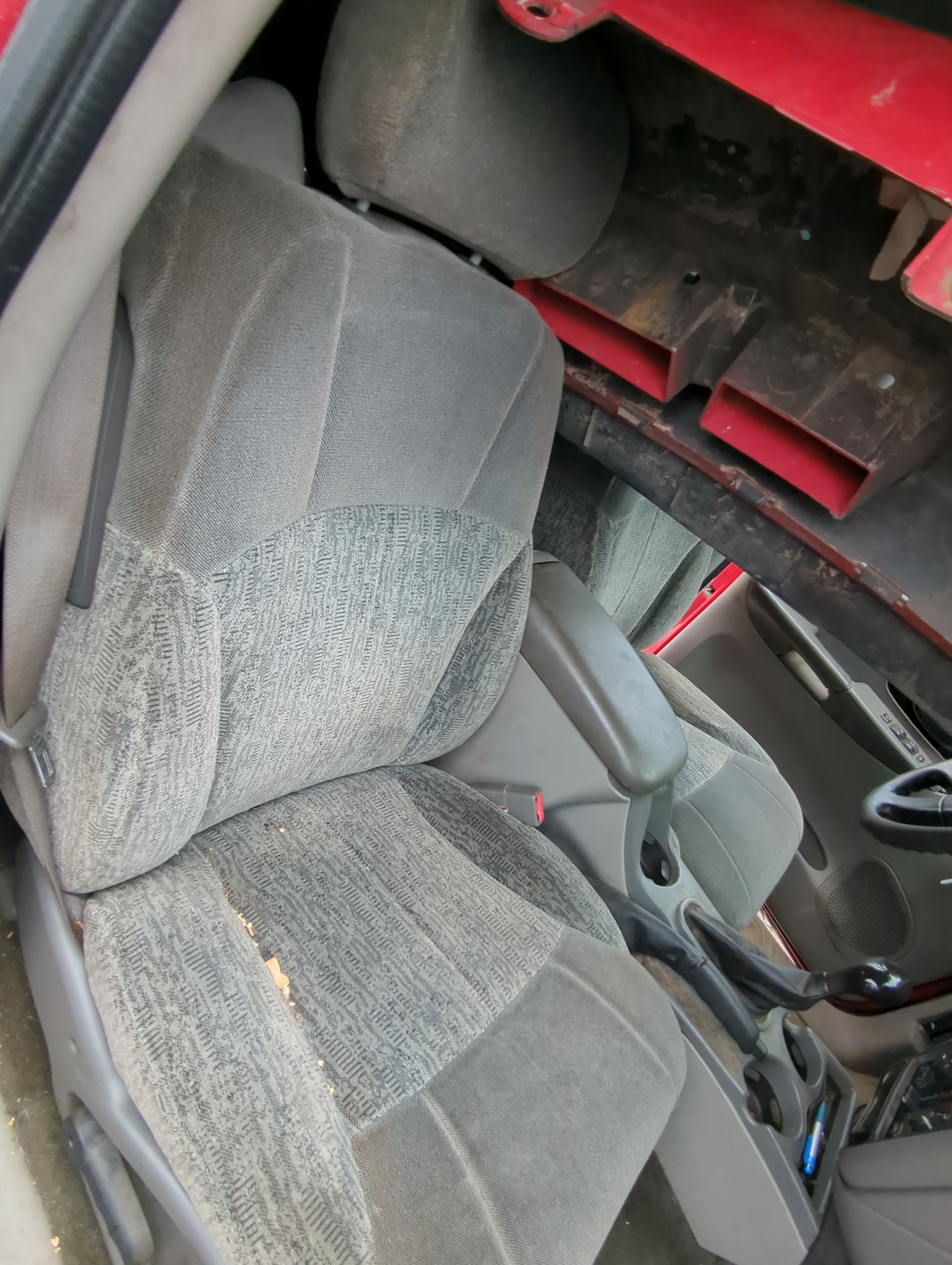 Picture of 2002 Chevrolet Trailblazer Passenger Front Seat Oem 1084419