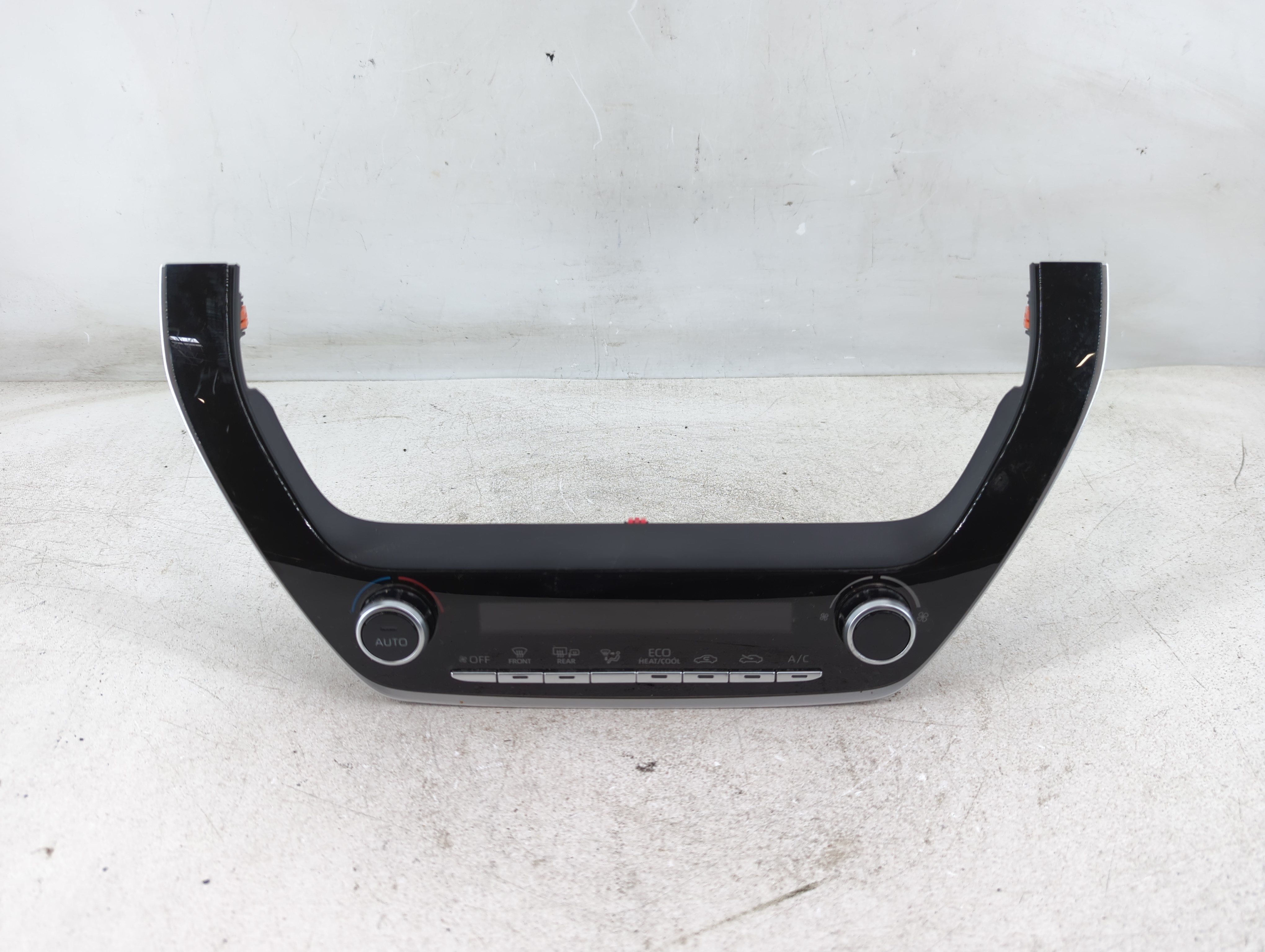 2019-2022 Toyota Corolla Ac Heater Climate Control 75k714 1084595 - Oemusedautoparts1.com