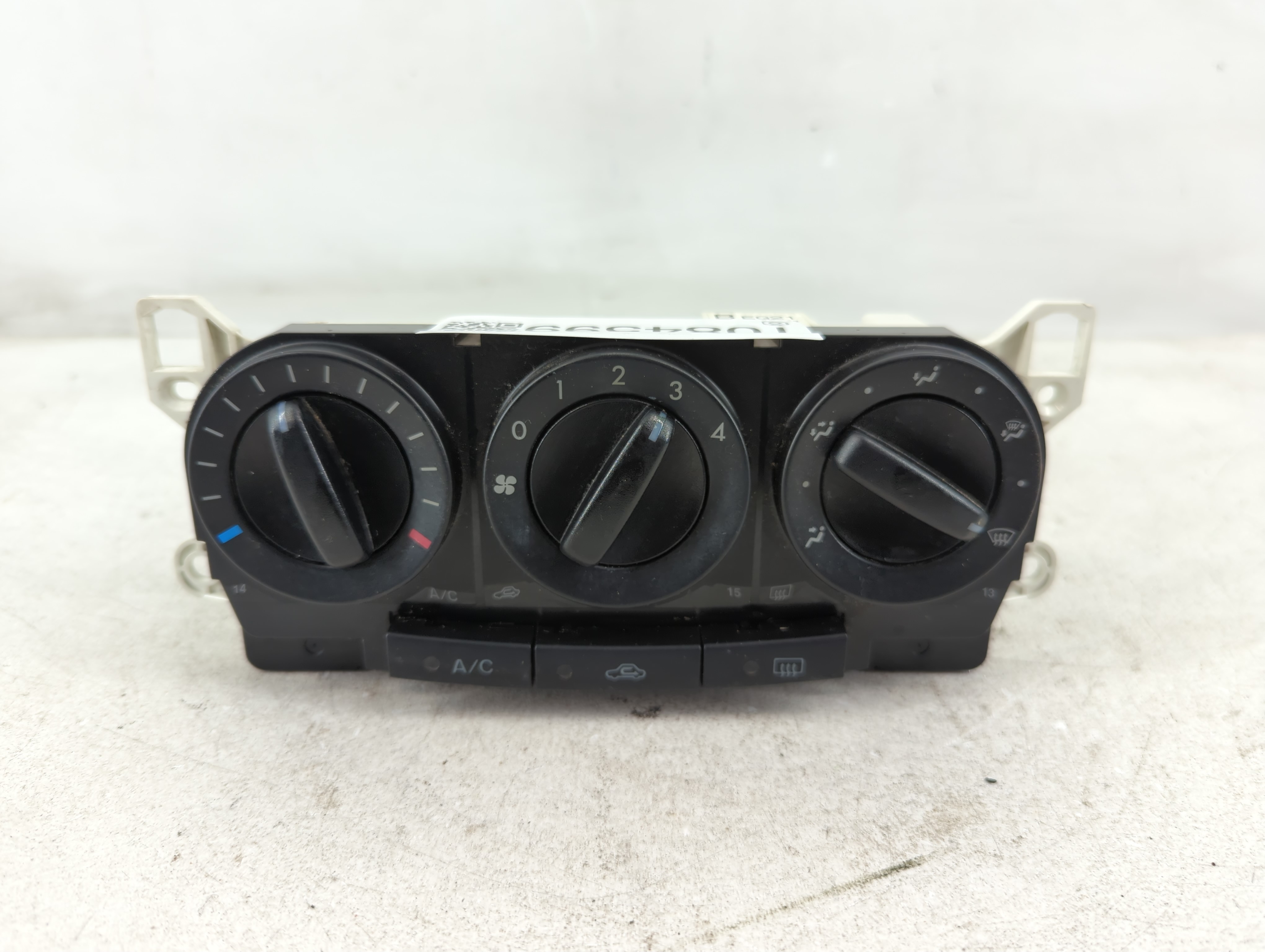 2007-2009 Mazda Cx-7 Ac Heater Climate Control M1900eg21g07 1084599 - Oemusedautoparts1.com