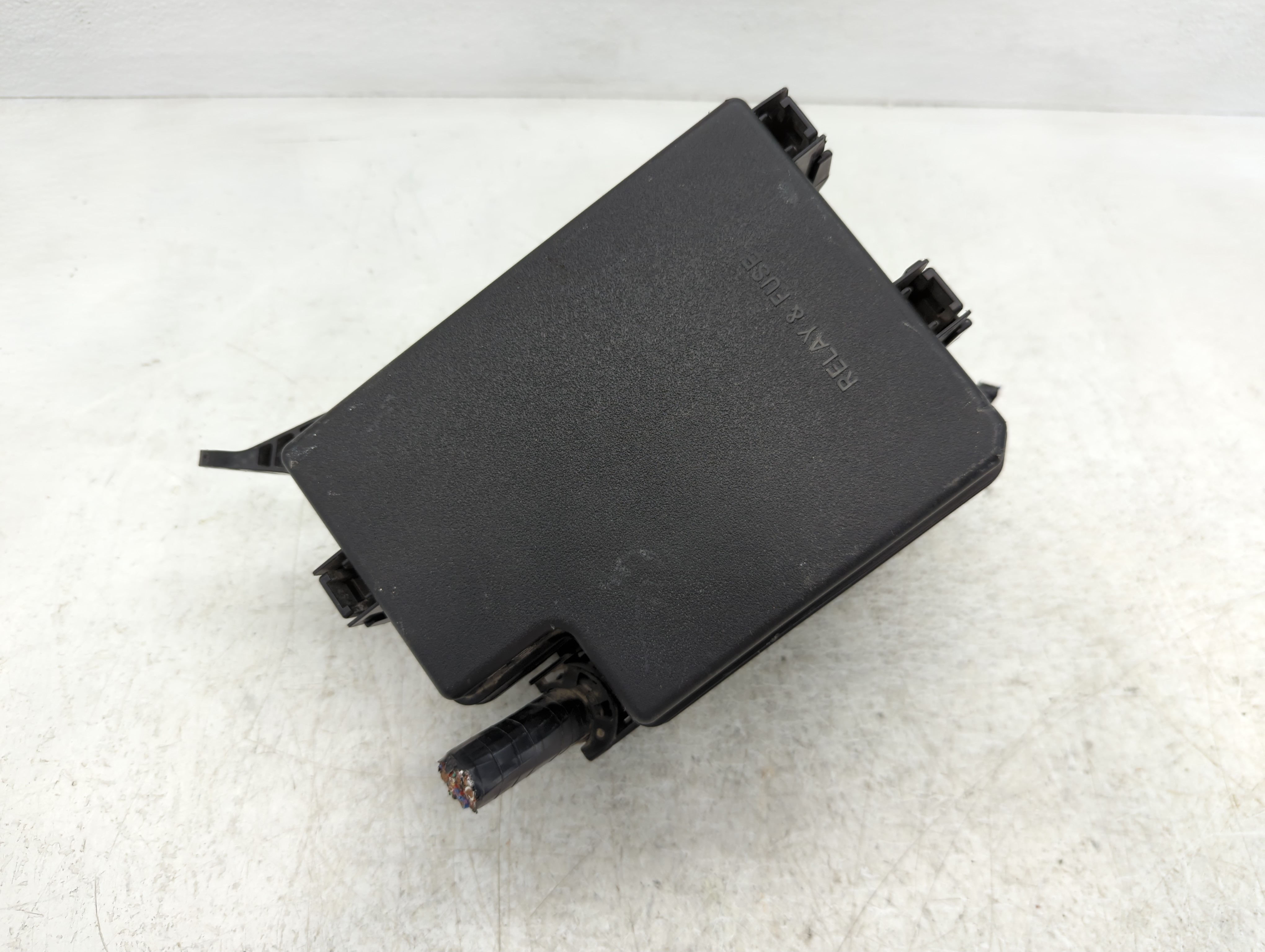 Picture of 2018-2021 Lexus Nx300 Fusebox Fuse Box Relay Module 82662-78151 1084611