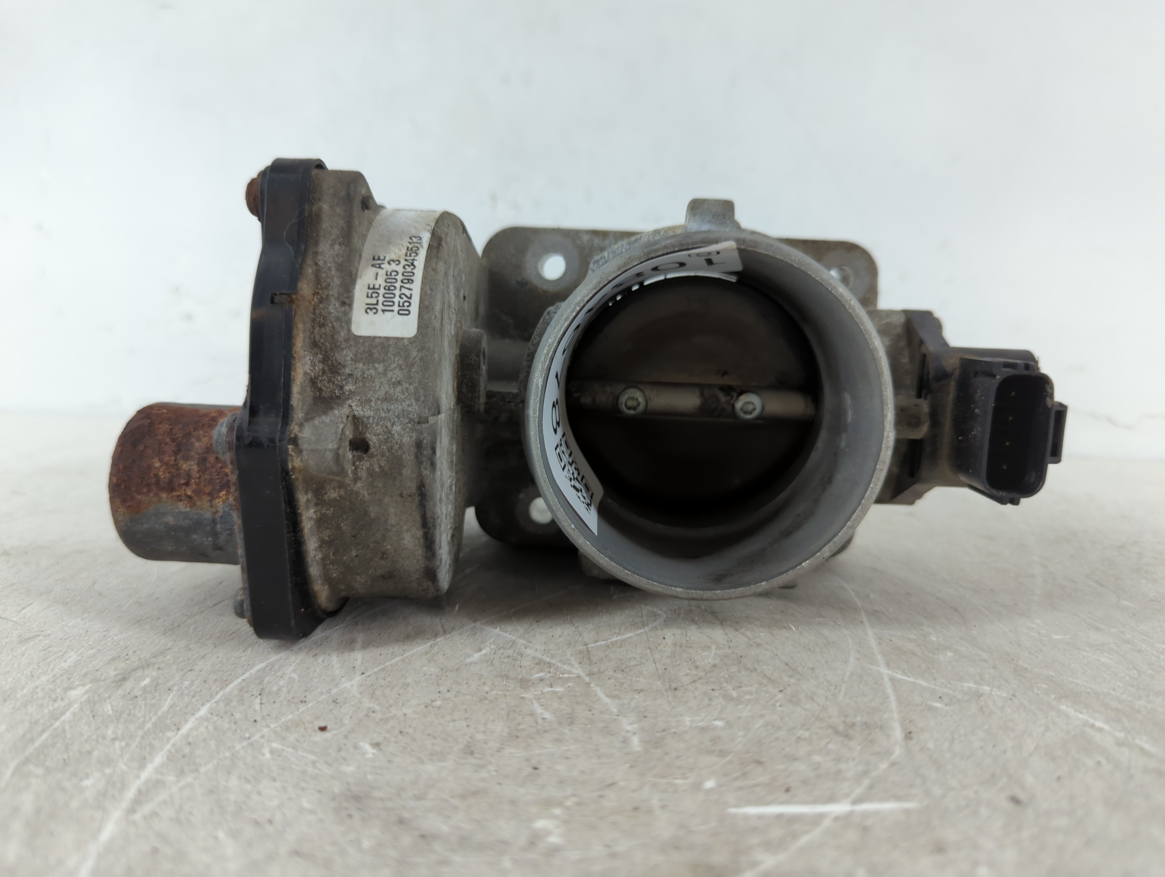 2006-2008 Ford Explorer Throttle Body 1084678 - Oemusedautoparts1.com