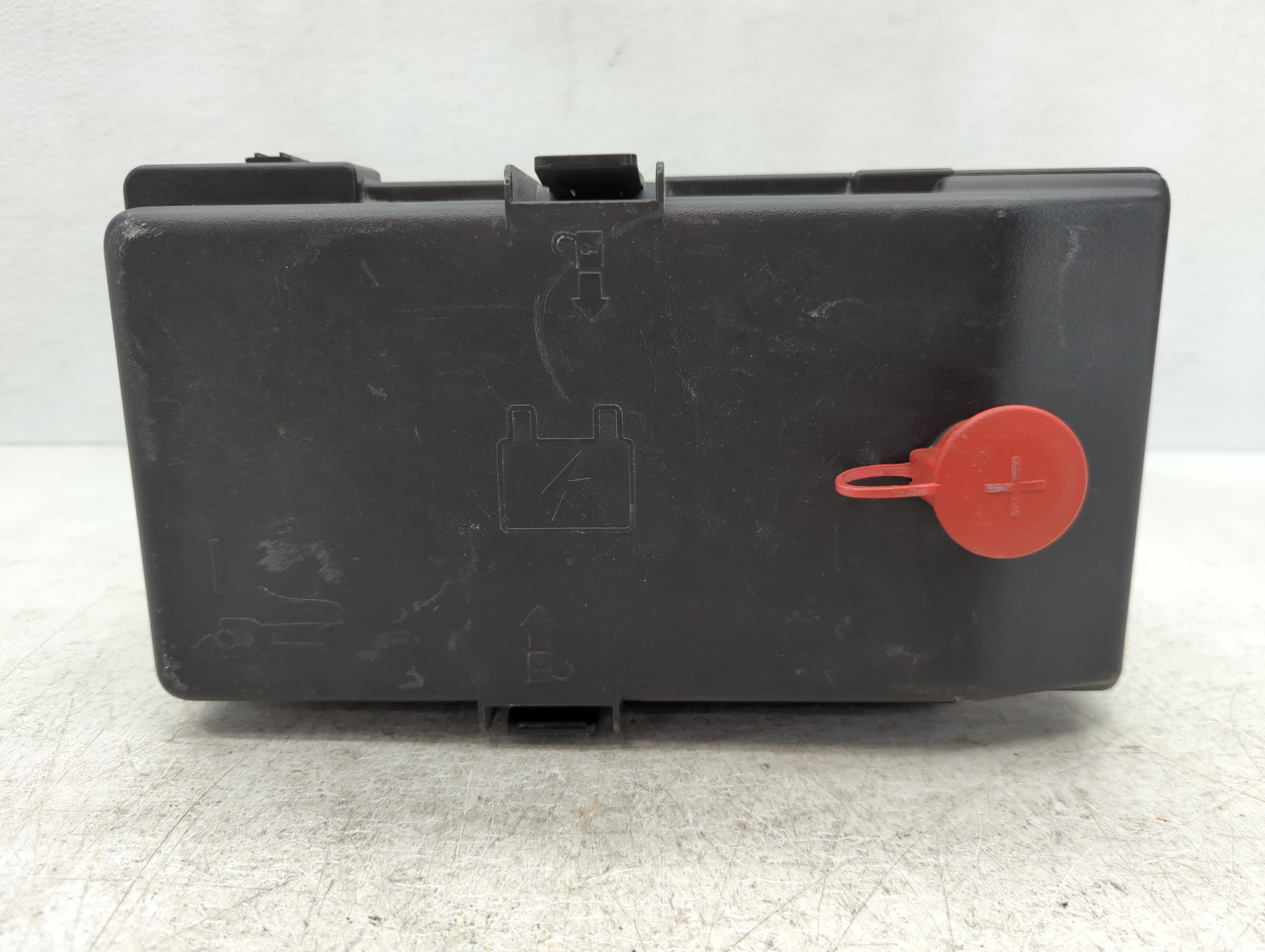 2018-2018 Chrysler Pacifica Fusebox Fuse Box Relay Module 6351-3560 1084693 - Oemusedautoparts1.com