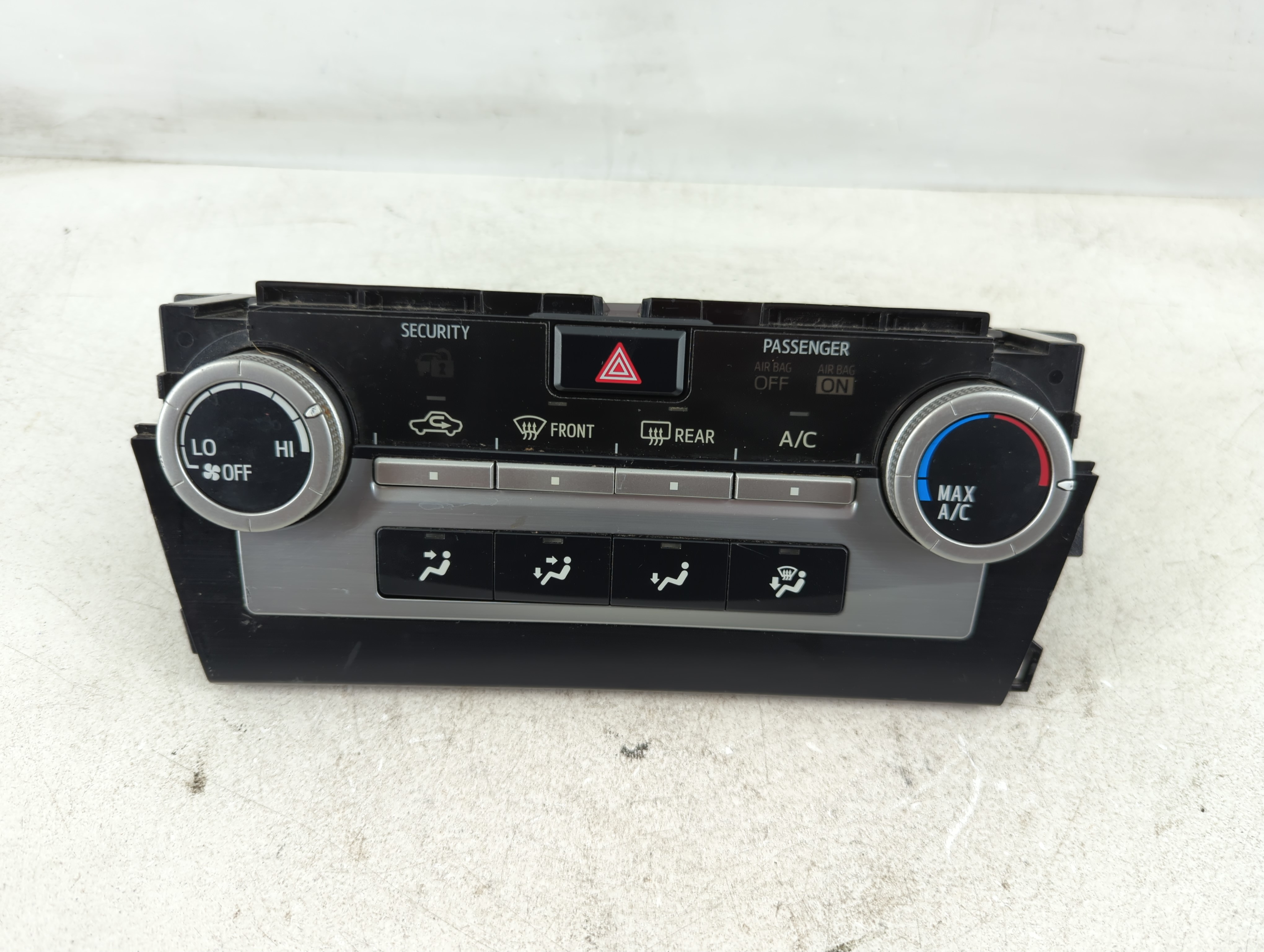 2012-2014 Toyota Camry Ac Heater Climate Control 55900-06350 1084701 - Oemusedautoparts1.com