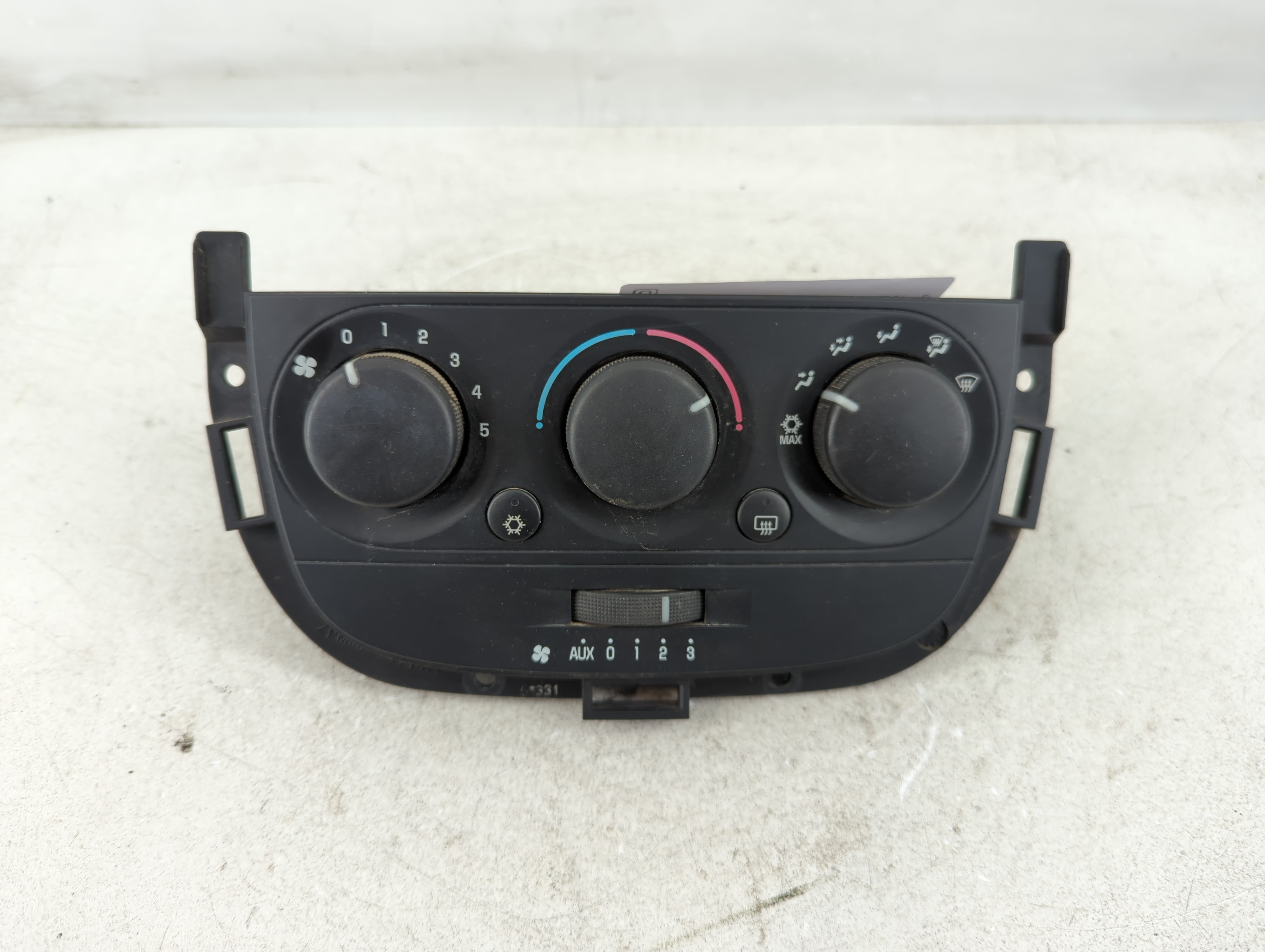 2005-2009 Chevrolet Uplander Ac Heater Climate Control 15791305 1084704 - Oemusedautoparts1.com