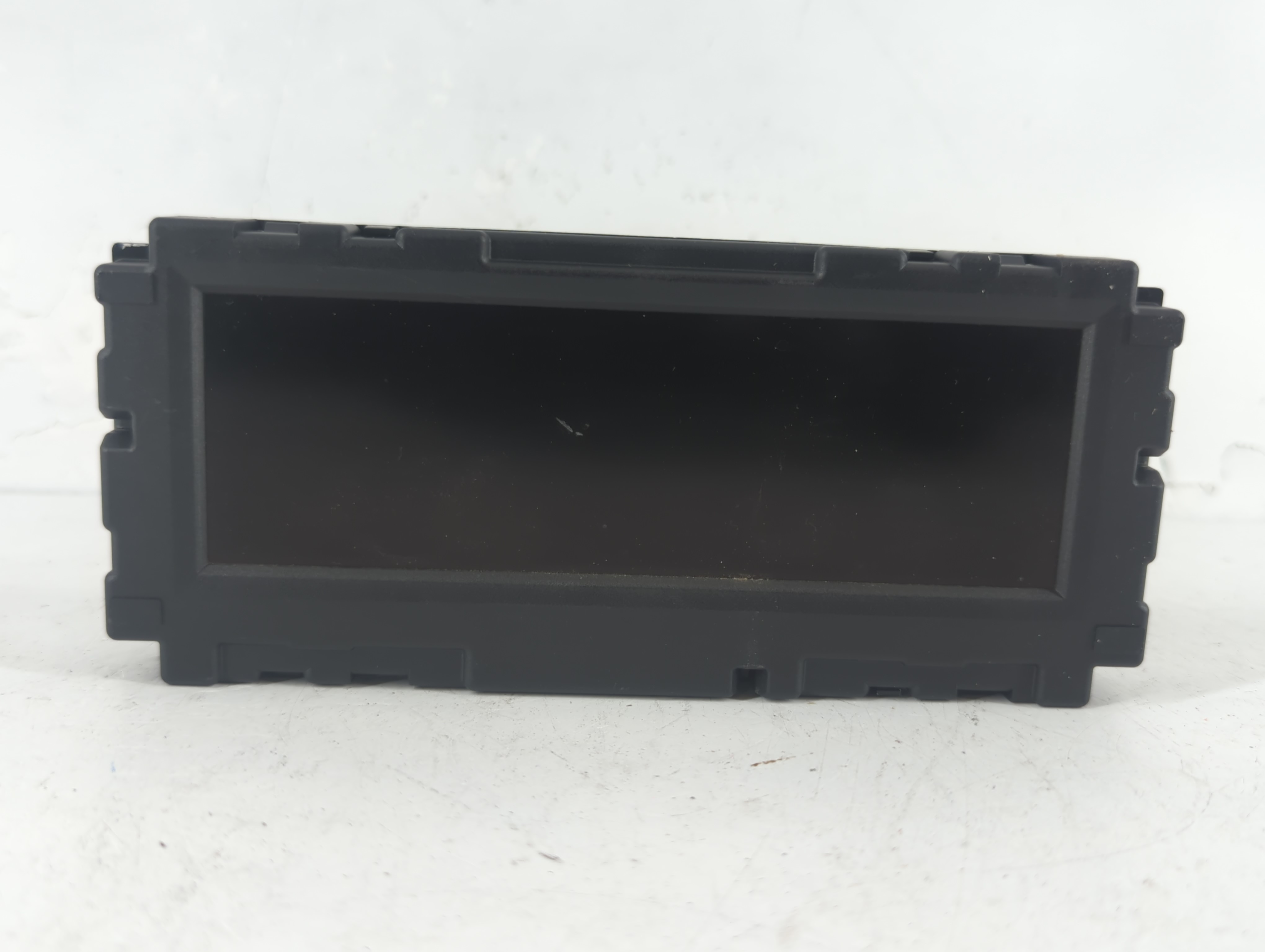 2010-2015 Chevrolet Equinox Information Display Screen 1084709 - Oemusedautoparts1.com