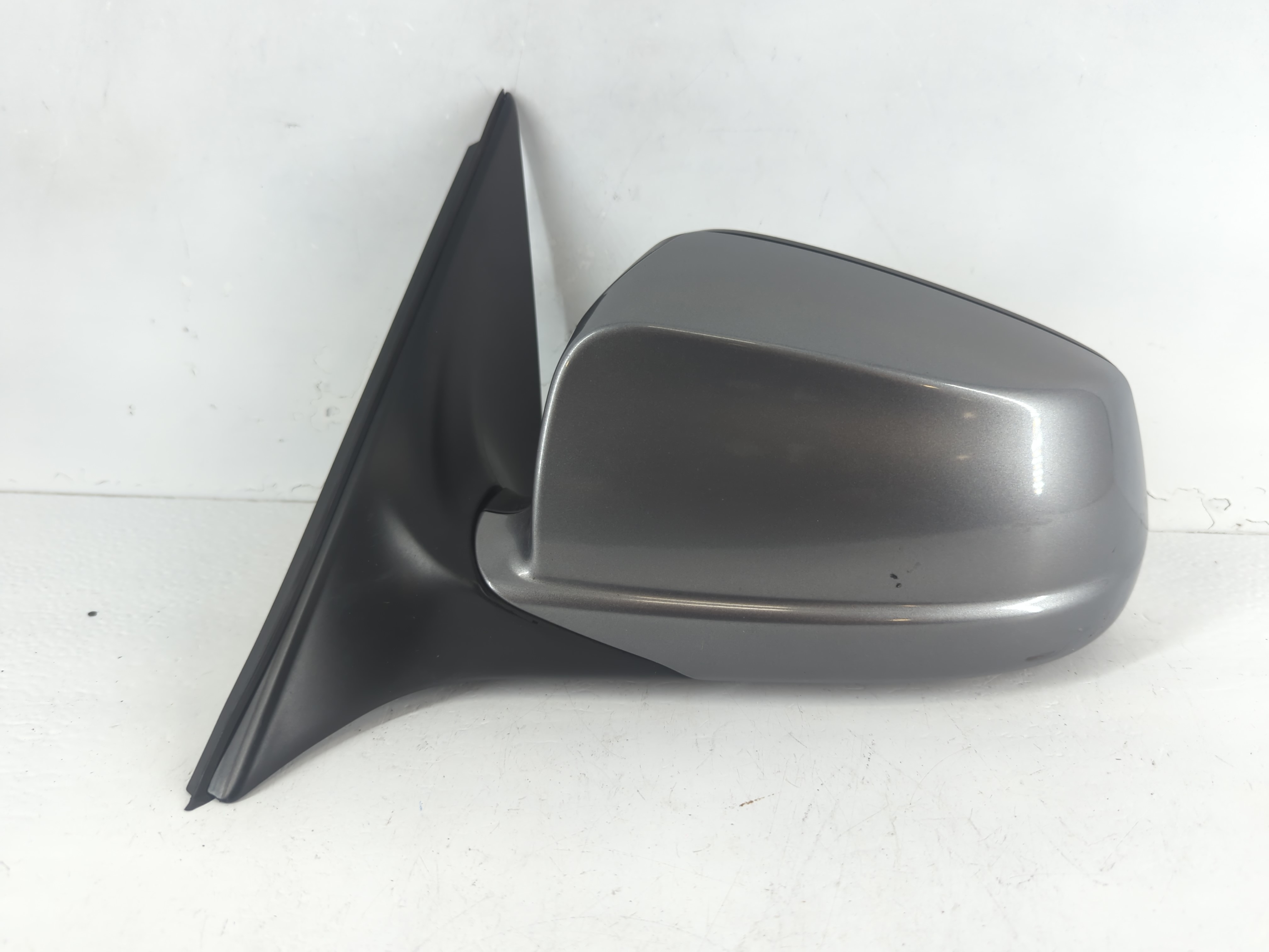 2011-2012 Bmw 535i Driver Left Side View Power Door Mirror Dark Gray 1084718 - Oemusedautoparts1.com