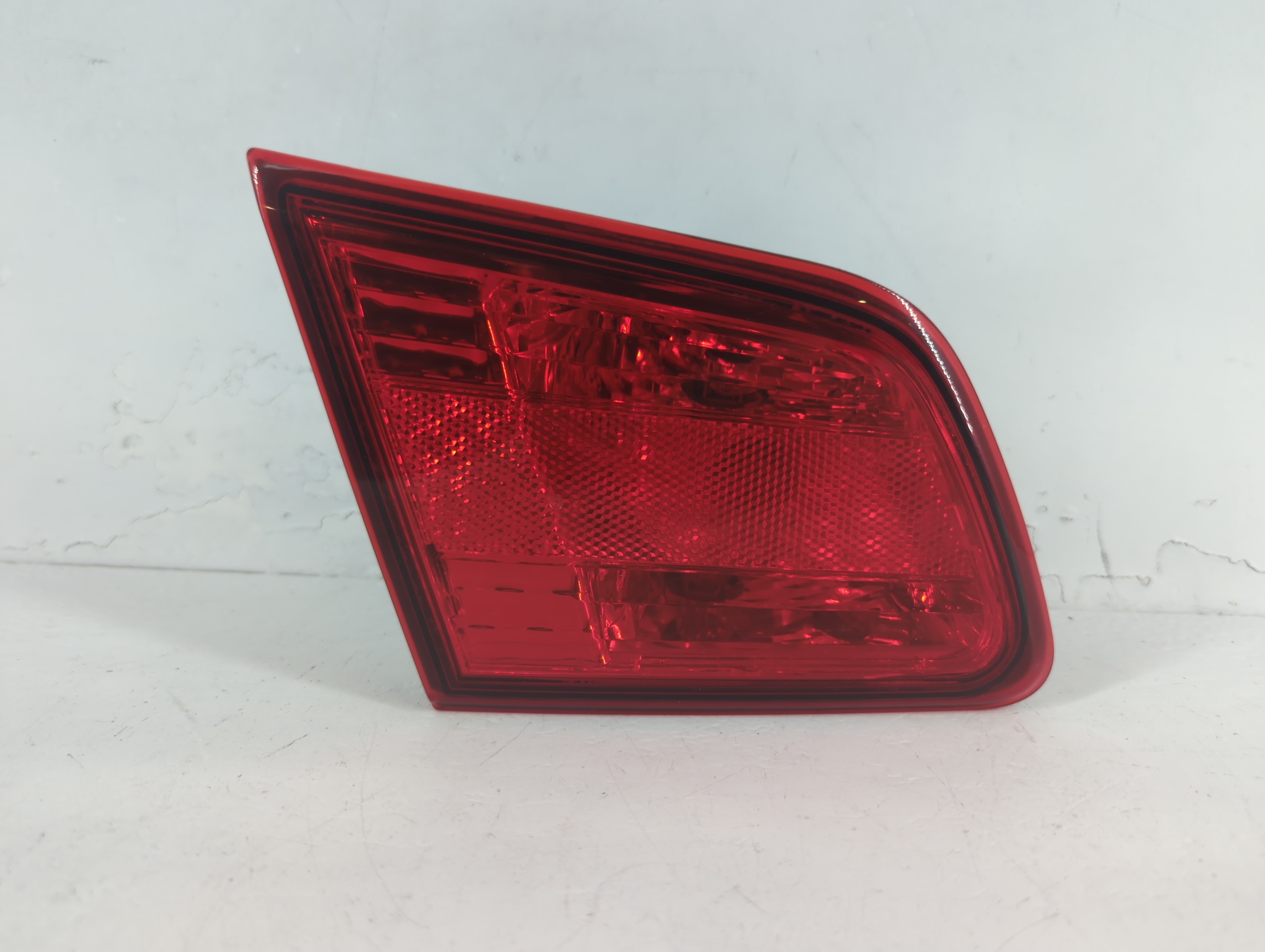 2010-2014 Subaru Legacy Driver Left Side Tail Light Taillight Oem 1084731 - Oemusedautoparts1.com
