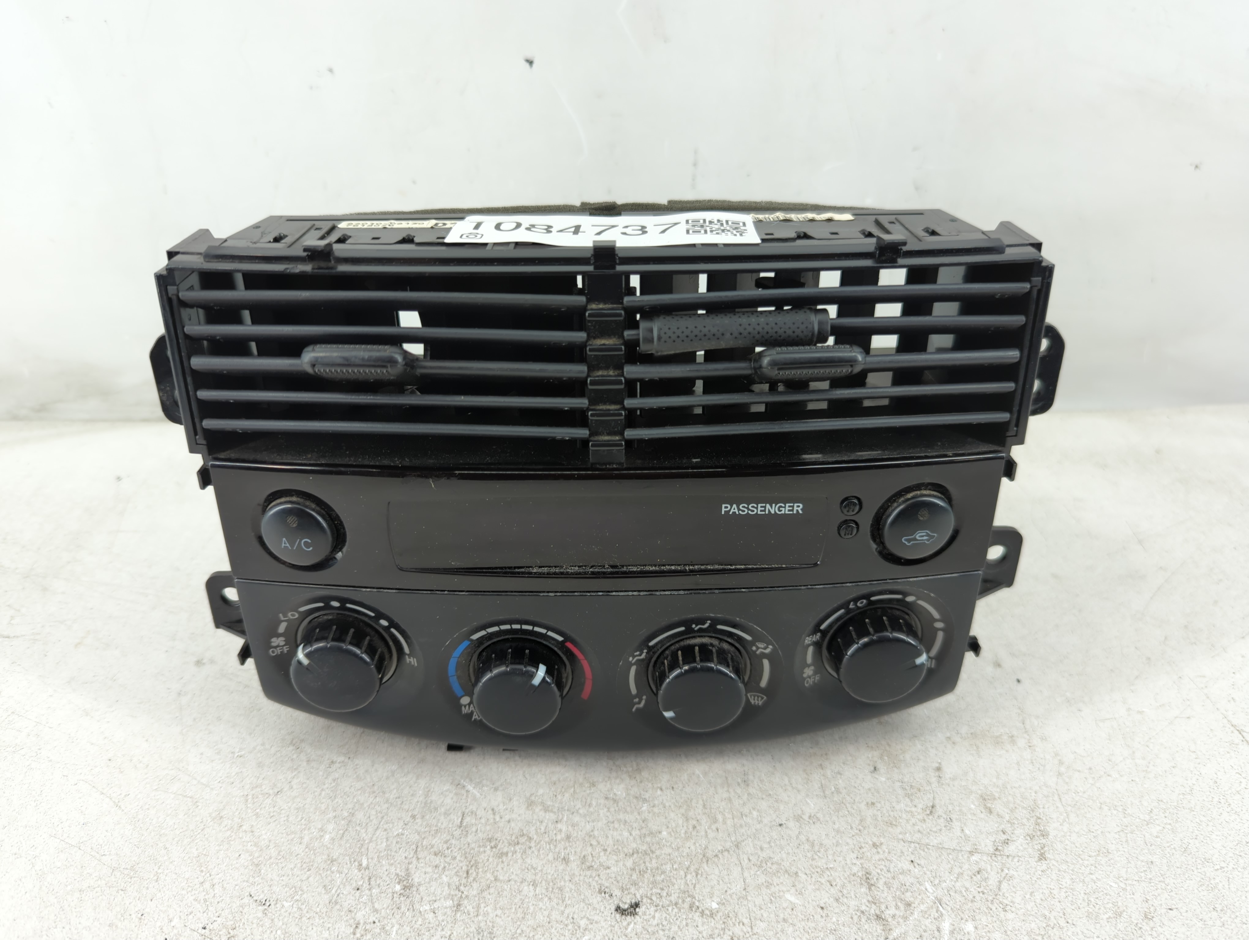 2006-2010 Toyota Sienna Ac Heater Climate Control 84010-08130 1084737 - Oemusedautoparts1.com