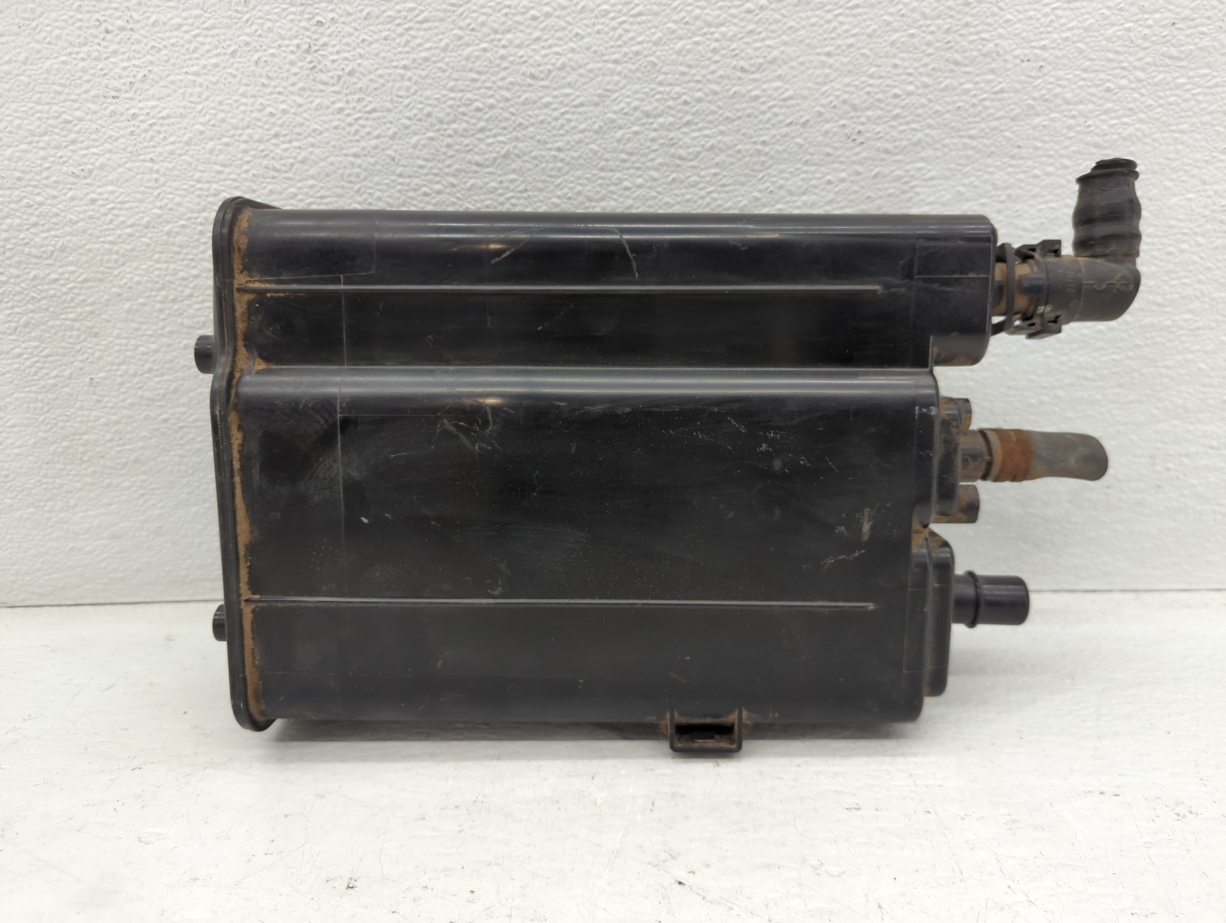 2011 Toyota Prius Fuel Vapor Charcoal Canister 1084744 - Oemusedautoparts1.com