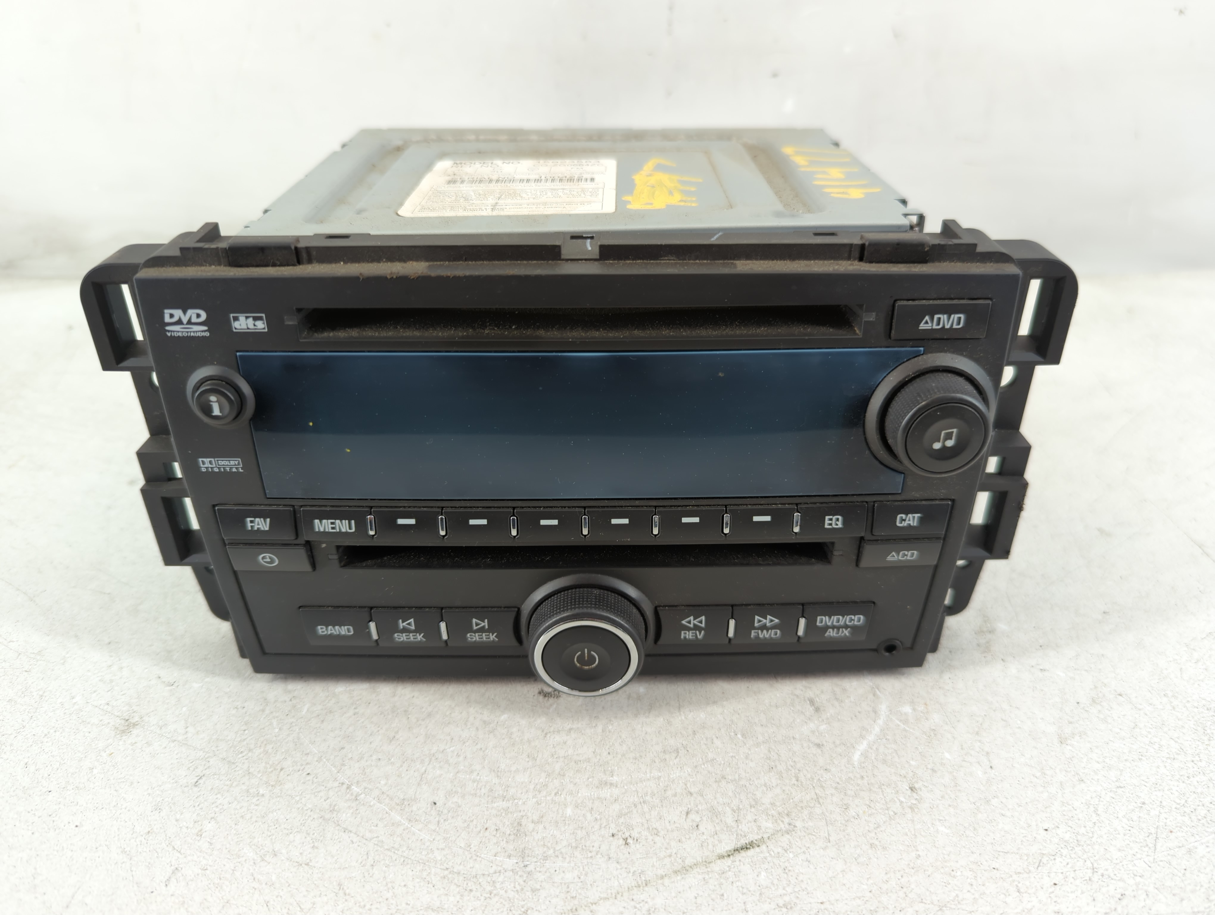 Picture of 2007-2014 Gmc Yukon Xl 1500 Am Fm Cd Player Radio Receiver 1084802